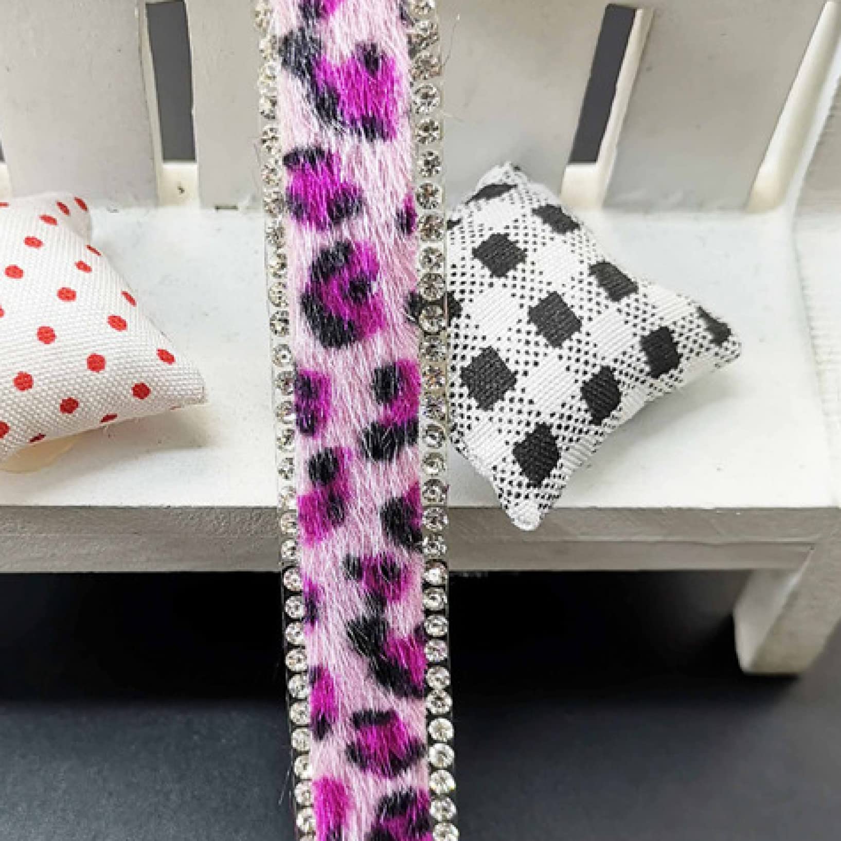 ACiyD 20 cm Strassbesatz Nähen Kristallmotiv Band Applikatorband mit Strasssteinen zum Aufbügeln Applikationen für Kleider (Color : Grey 1.5cm, Size : Length 20cm) (Schwarz 1.3cm 2 Length 20cm)