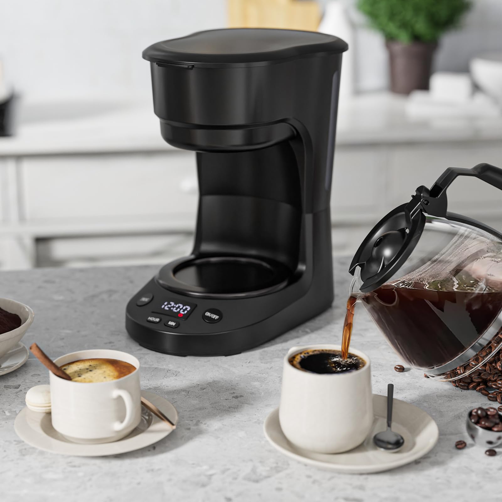 Amazon.com: WAA 5 Cup Programmable Drip Coffee Maker, Portable Coffee  Machine with Glass Pot and Reusable Filter, Keep Warm Plate, Delay Brew and  Auto Shut-Off, 25oz Water Reservoir, Black: Home & Kitchen
