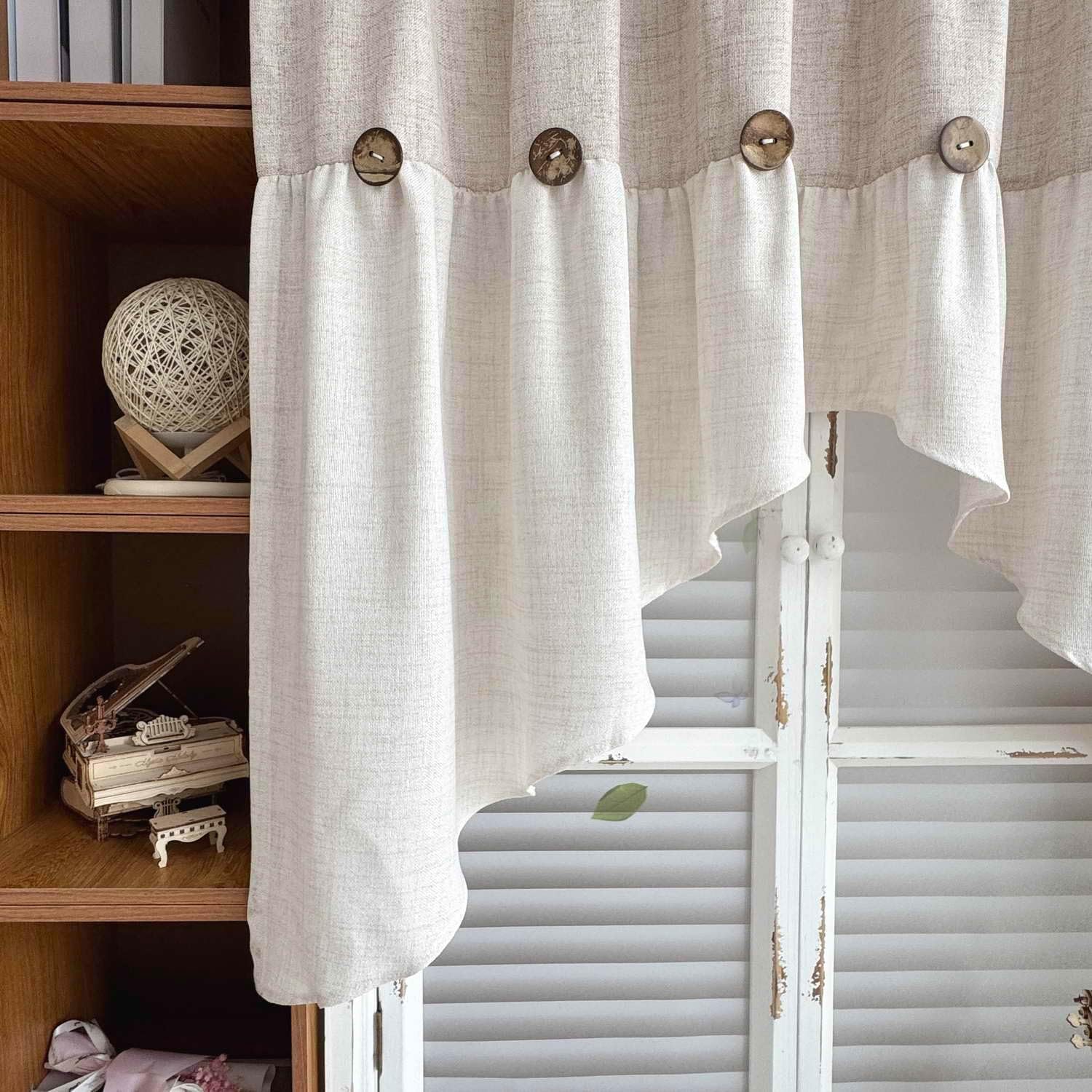 Farmhouse Boho Linen Button Arched Valance Curtains for Kitchen Window Dining Room Cafe Valance for Small Windows Bathroom Macrame Valances Rod Pocket 1 Panel (Beige Arched, W52 L35 inch)