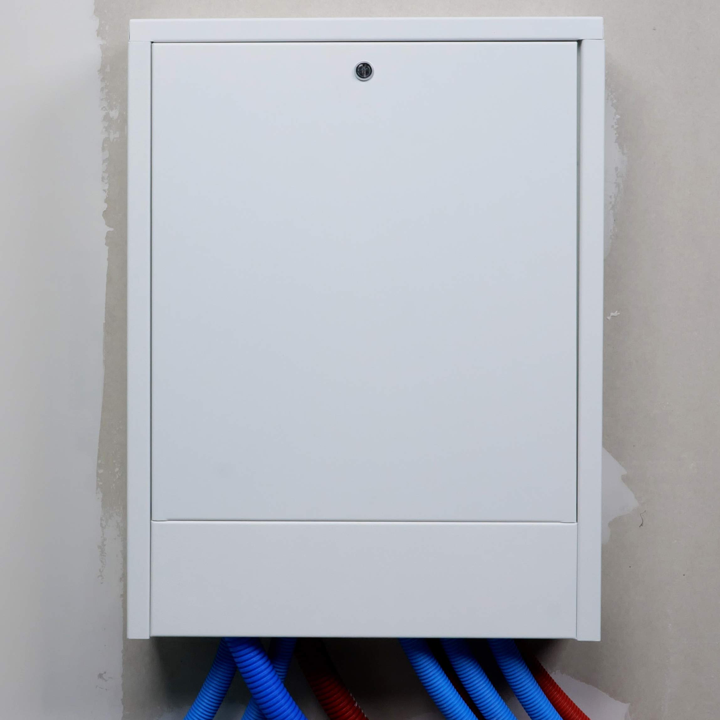 Caja metálica para colector 450x600x120 mm | Ideal para proteger y organizar colectores de calefacción o fontanería | Resistente, estética y fácil de instalar | QUICK PLOMBERIE
