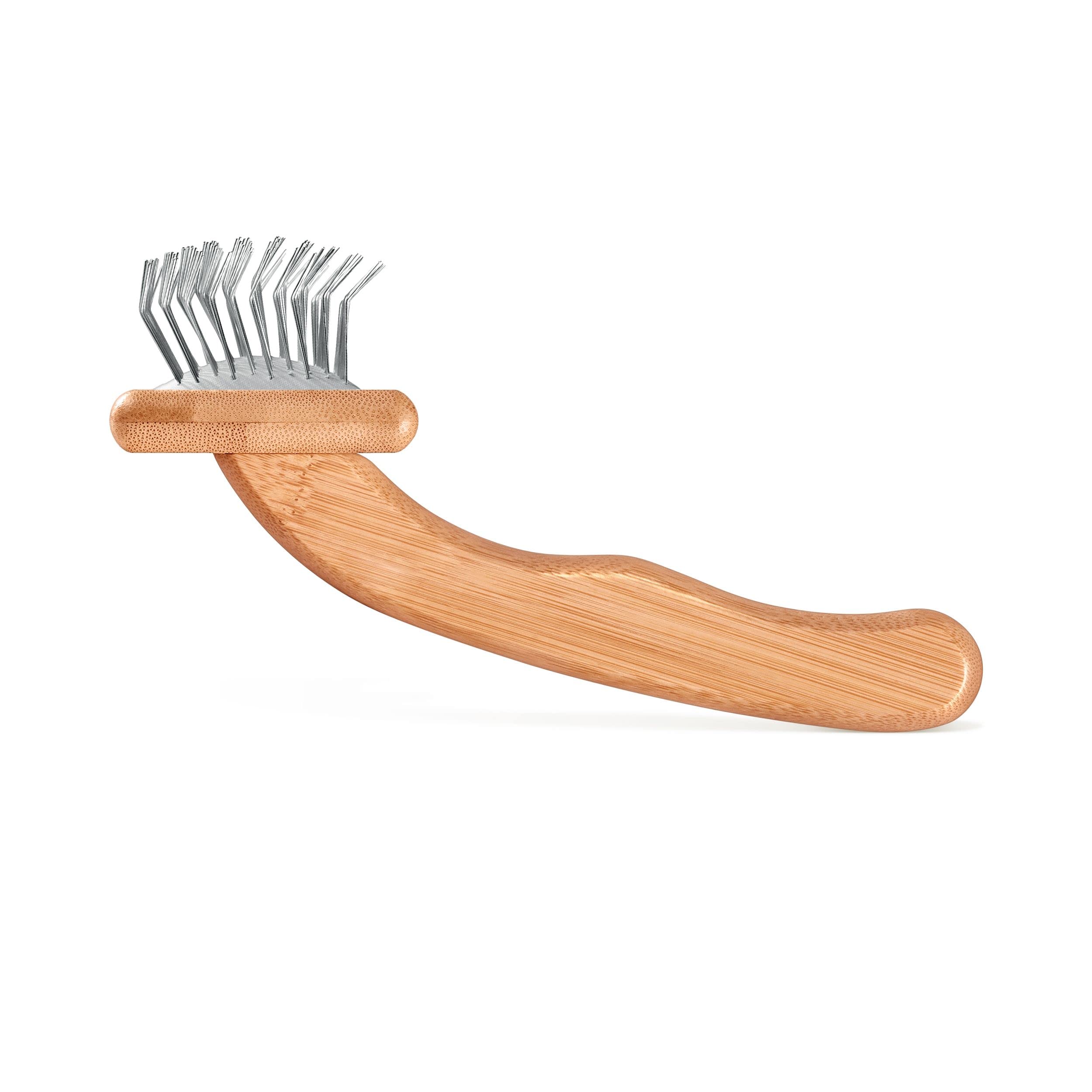 Artero Carda Fléxible. Especial para quitar nudos resistentes en perros y gatos. (M - Nature Collection)