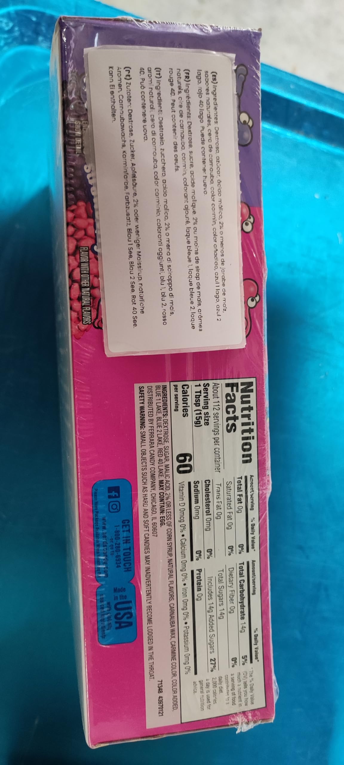 NERDS - Nerds Candy American Sour Candy | Combo perfetto di piccole caramelle al gusto di uva e fragola - Ideale per la condivisione - 36 pacchetti da 46,7 g