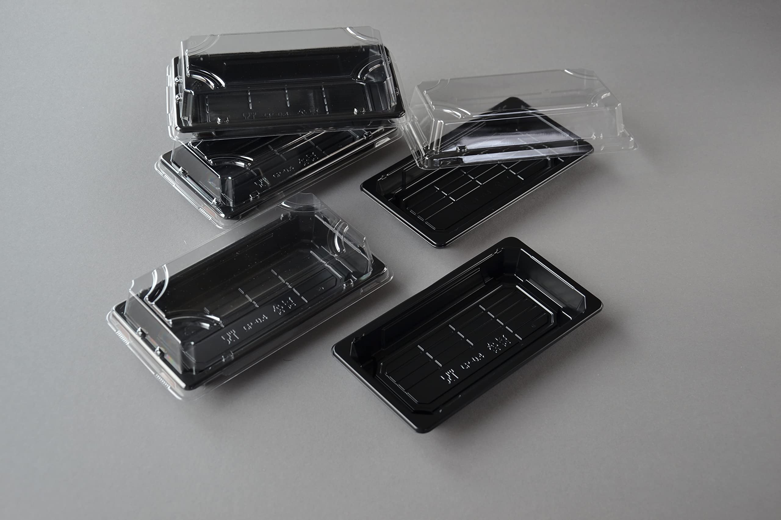 400 Stück Sushi Schalen OP 0.4 mit Deckel (168×93×31 mm) Sushibox Sushi-Verpackung Tray Take Away Box Schale, Schale-Schwarz, Deckel-Transparent