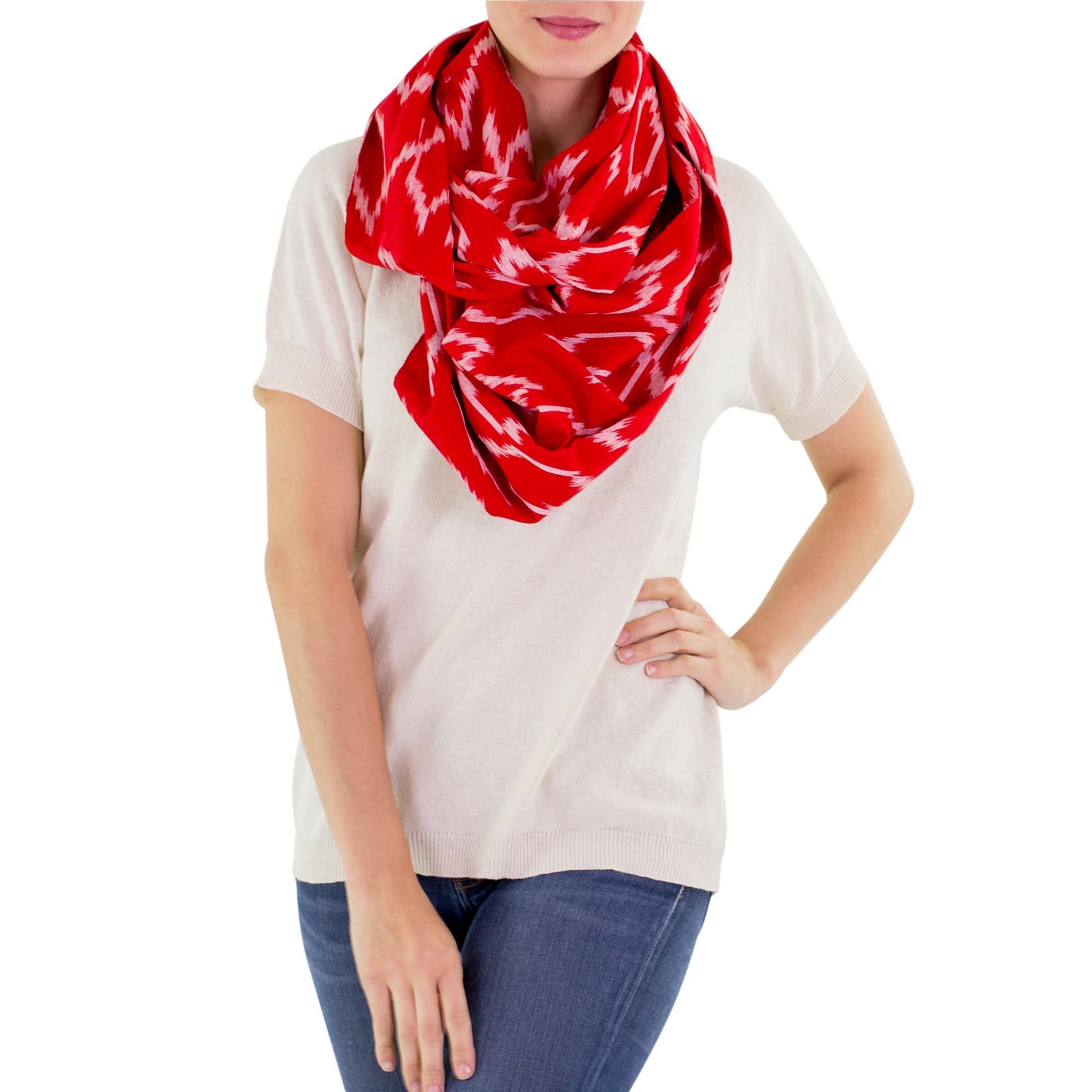 NOVICA Donna e bianco 100% cotone Infinity sciarpa dell'involucro, 'Rubino Maya' Taglia unica Rosso