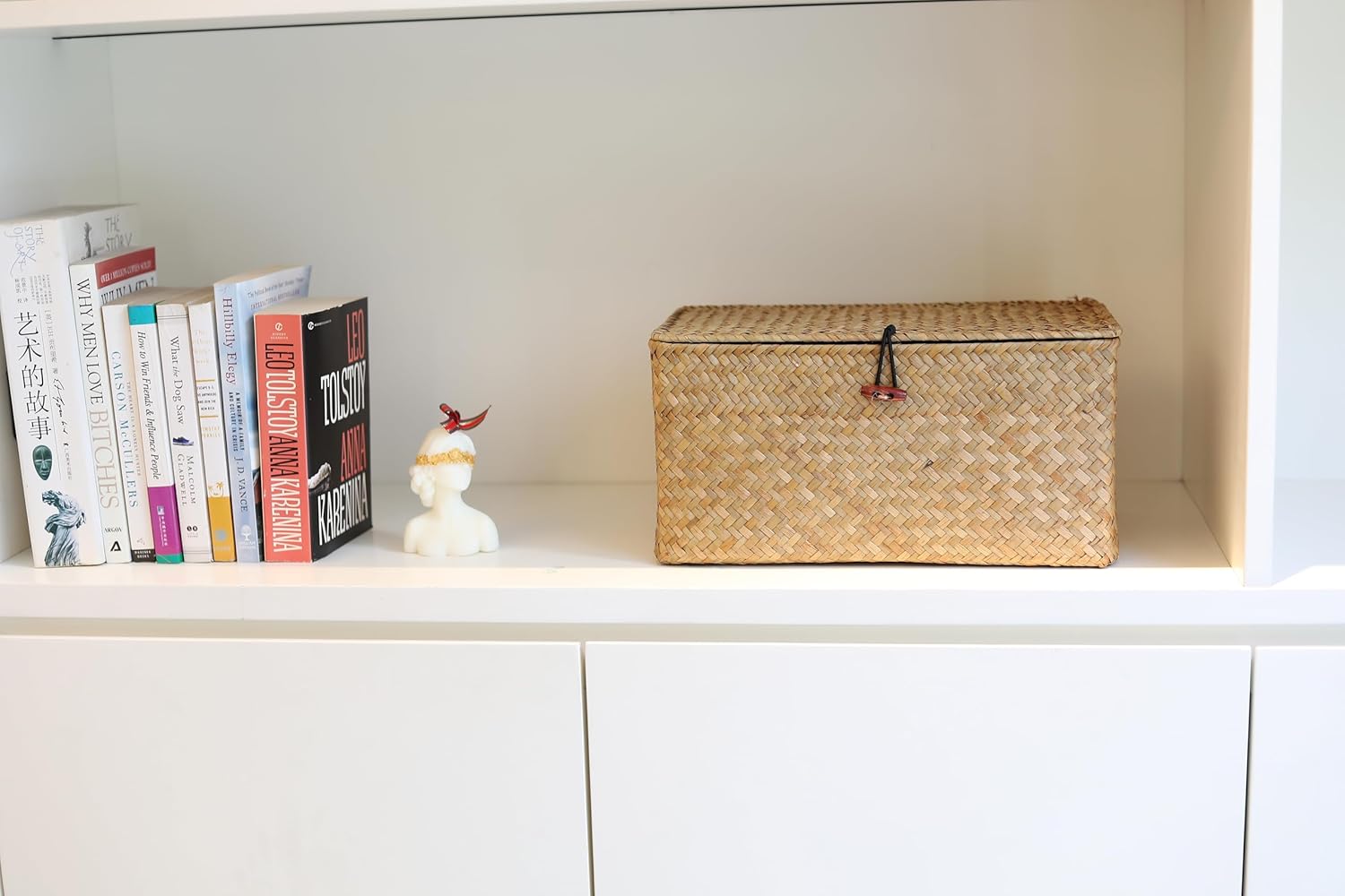 DOKOT Rectangular Handwoven Seagrass Storage Basket with Lid for Shelves and Home Organizer Bin, (M (12"x7"x6"H), Natural)