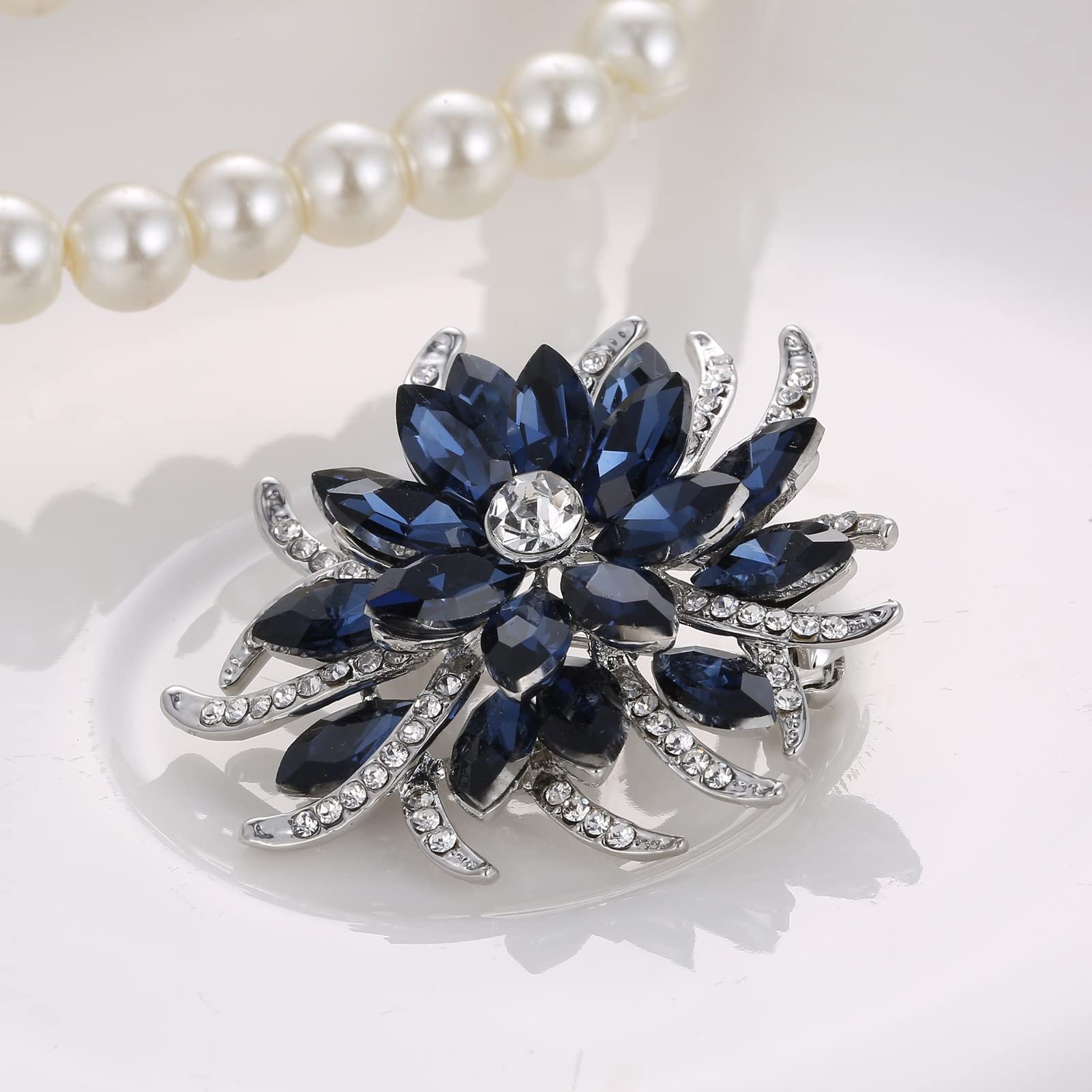 Brooch Pin for Women Crystal Brooch Pins for Women Blue Flower Broches Plant Elegant Badge Jewelry Wedding Party Brooch Winter Accessories Brooch