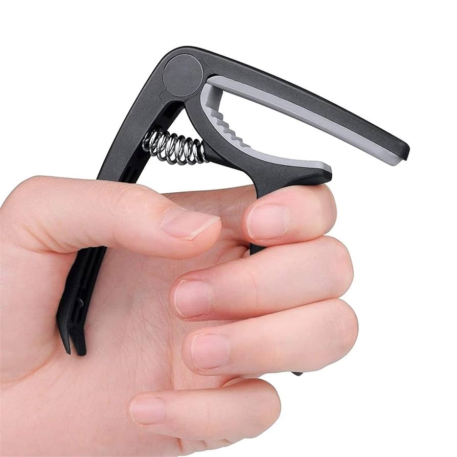 Amazon | カポタスト 多機能ギターポータブルギターネイラー