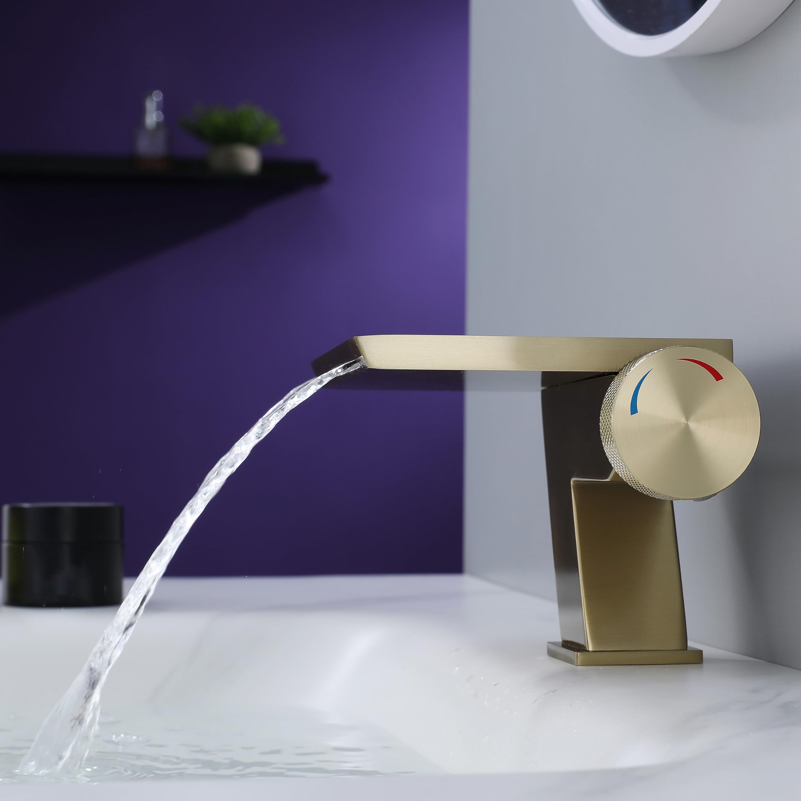 Rubinetto Bagno Lavabo a Cascata Oro Spazzolato,Miscelatore Lavabo Bagno in Ottone, Rubinetto Lavandino Bagno Moderno, Miscelatore Bagno Lavabo Monocomando per Lavabo