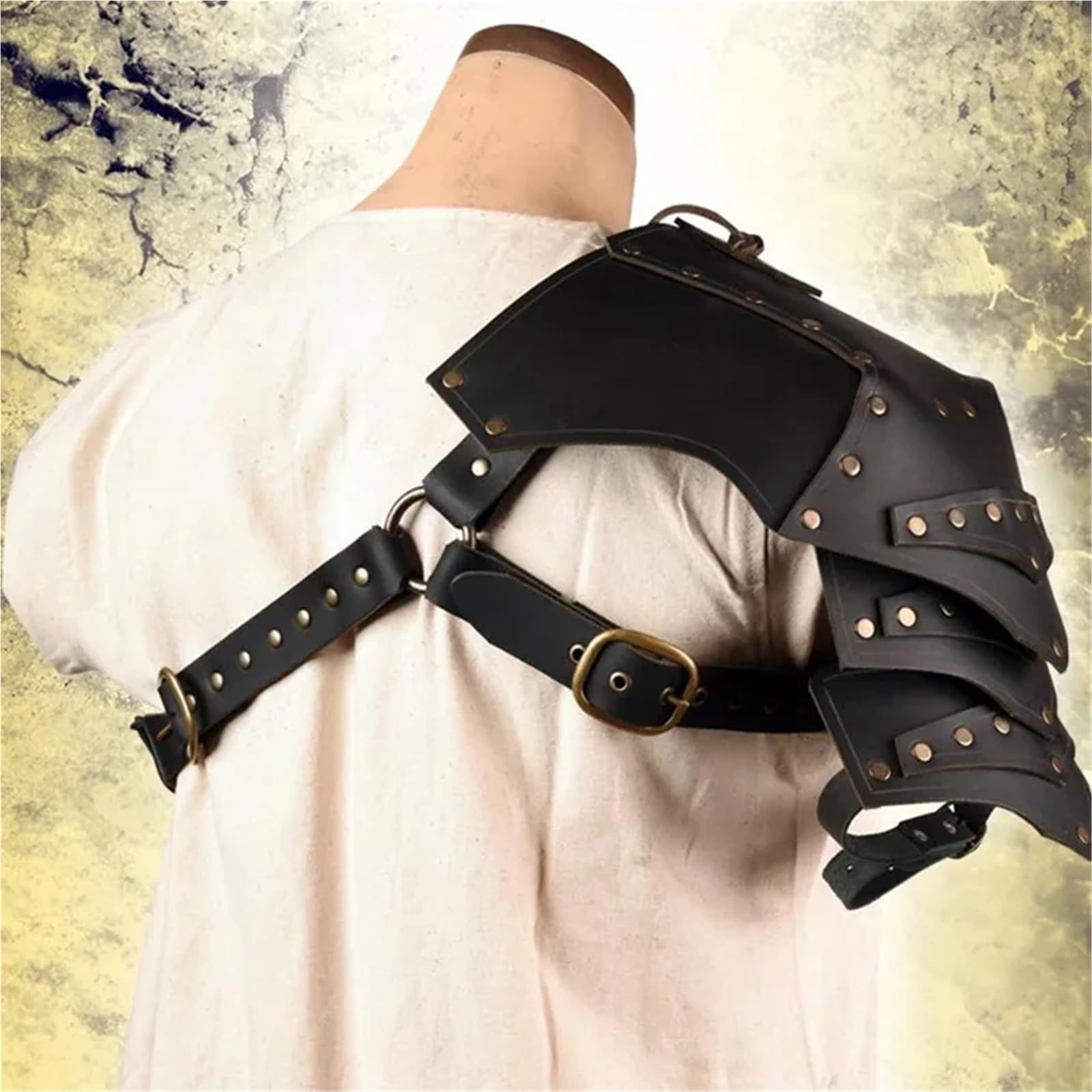 Armatura Vintage Per Le Spalle Accessori for cosplay con armatura monospalla medievale in pelle PU
