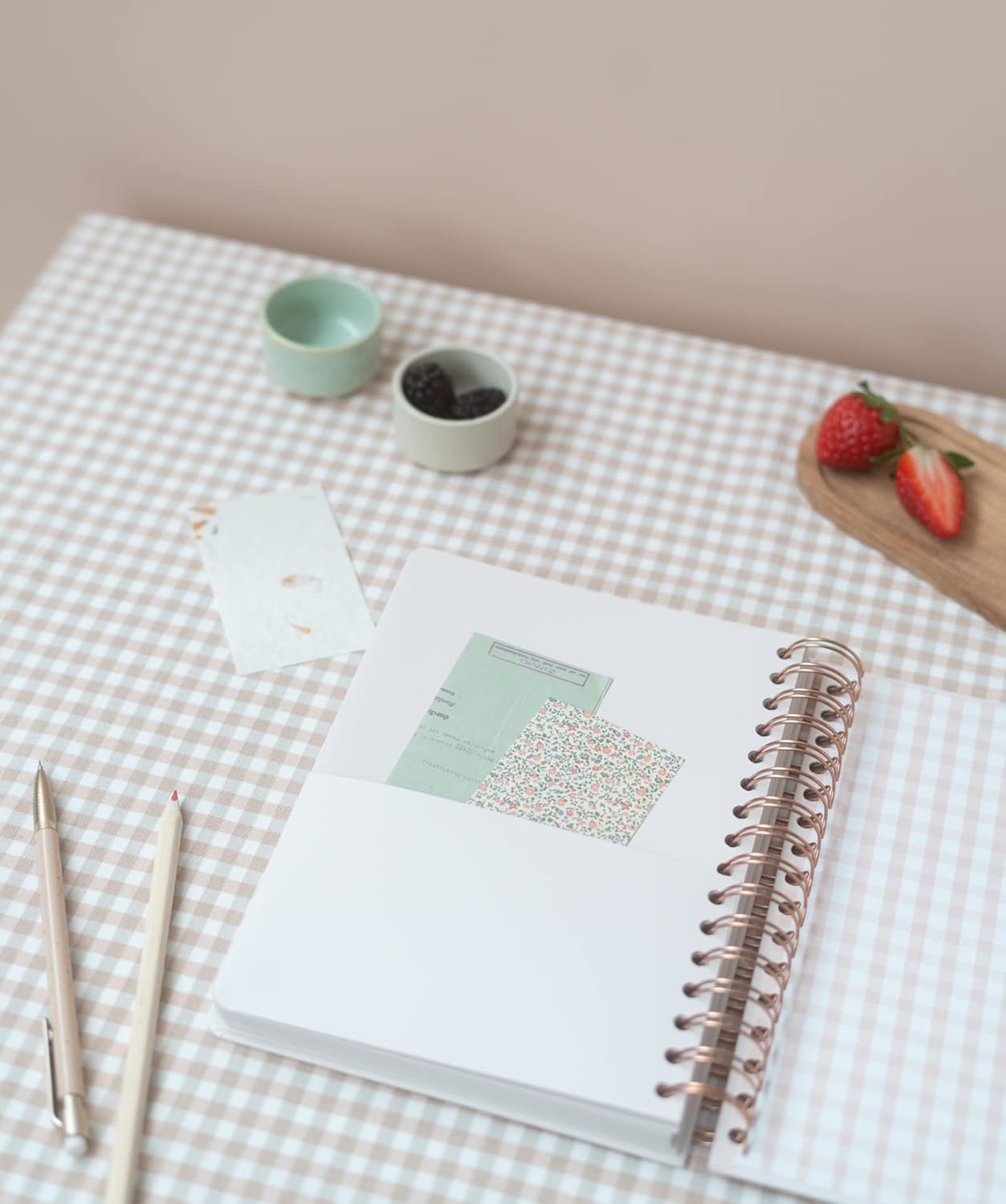 Grupo Erik A5 Notebook Ana Marin | Plain Journal Notebooks, Blank Notebook A5 Sketchbook, Blank Journal | Stationery Gifts Under 10 Pounds