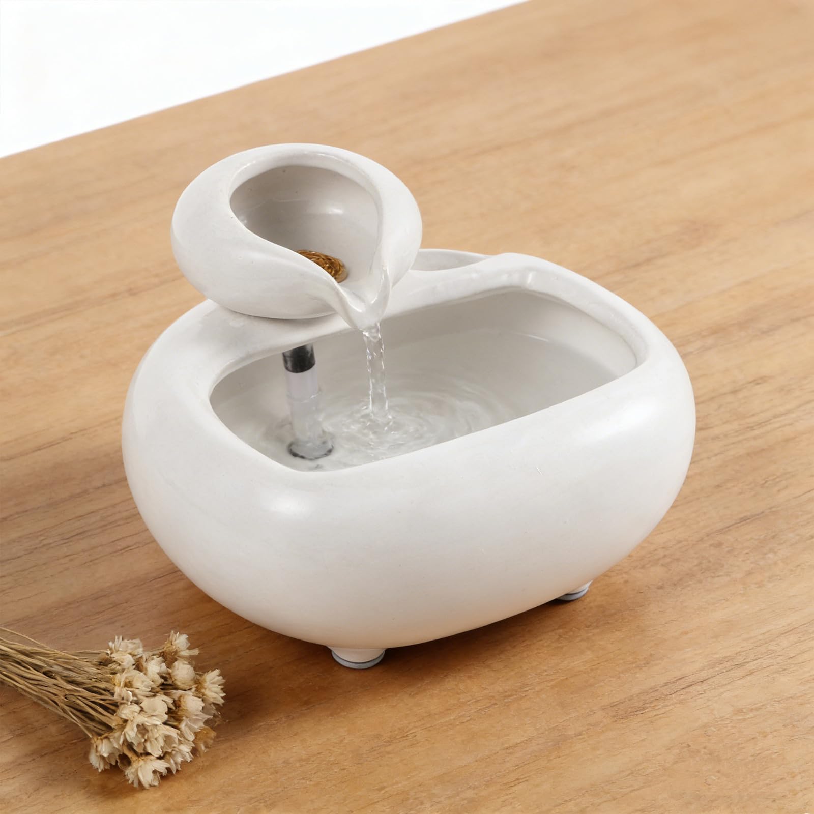 ULTECHNOVO Décoration Aquarium Blanc en Céramique Circulation d'eau pour Poissons et Plantes, Améliore L'air Frais sur Bureau ou Rebord de Fenêtre