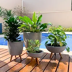 Kit 4 Vasos Para Plantas E Decoração Com Tripé De Madeira Cor: Cinza