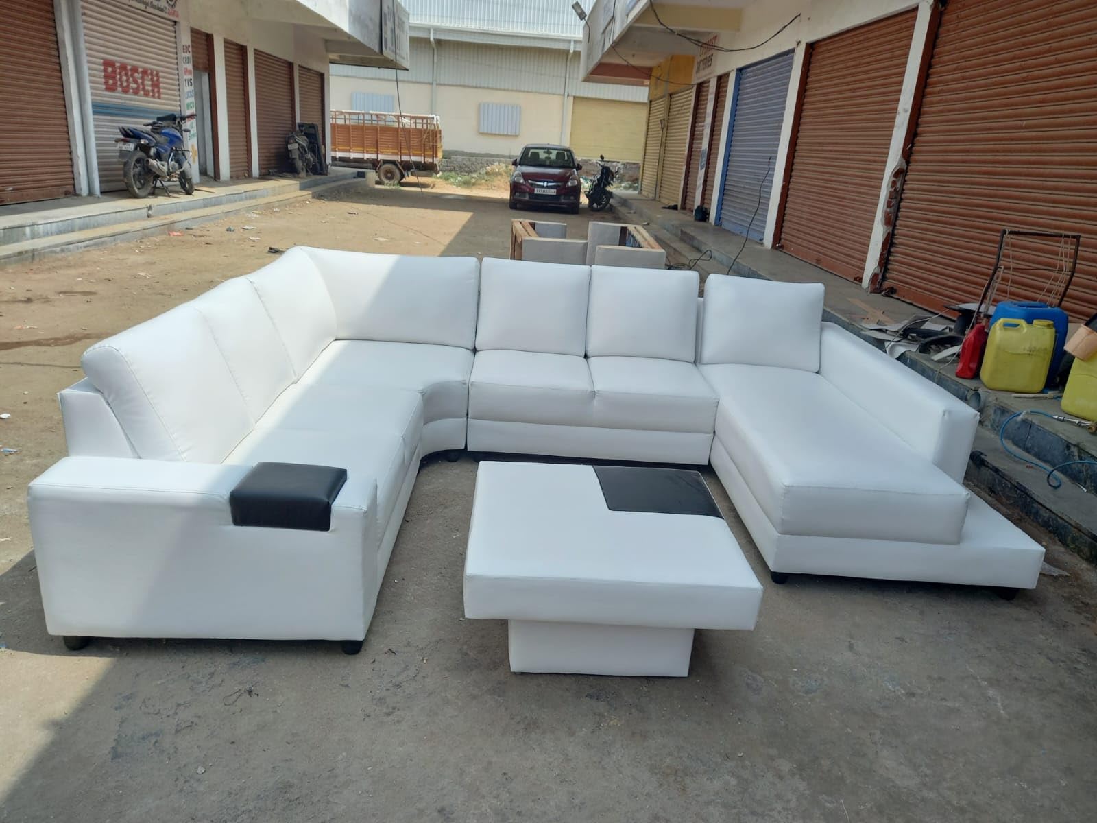 Love Seat Designer Sofa 5 Seater with 1 Center Table & 1 Side Bed 2 in 1 Bed Cum Sofa Durable Set