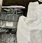 Review Image by N. Aco N. Aco