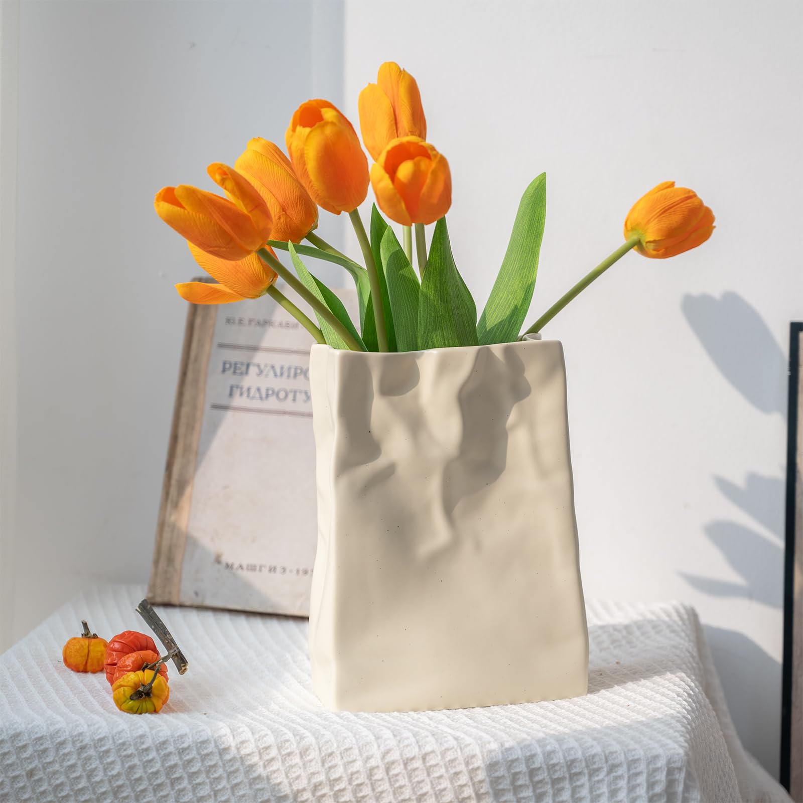 Relexome Paper Bag Vase Crinkle Wide Ceramic Flower Vase Boho Wabi-Sabi Vases, Cute Home Office Living Room Decor Aesthetic Unique Bookshelf Decorative, Bouquet Gifts for Women Girl 8 Inch: Cream White