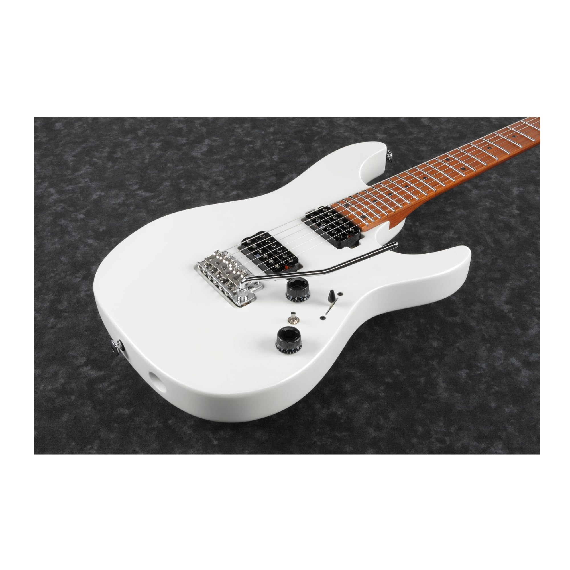 Amazon | Ibanez AZ2402/Pearl White Flat エレキギター