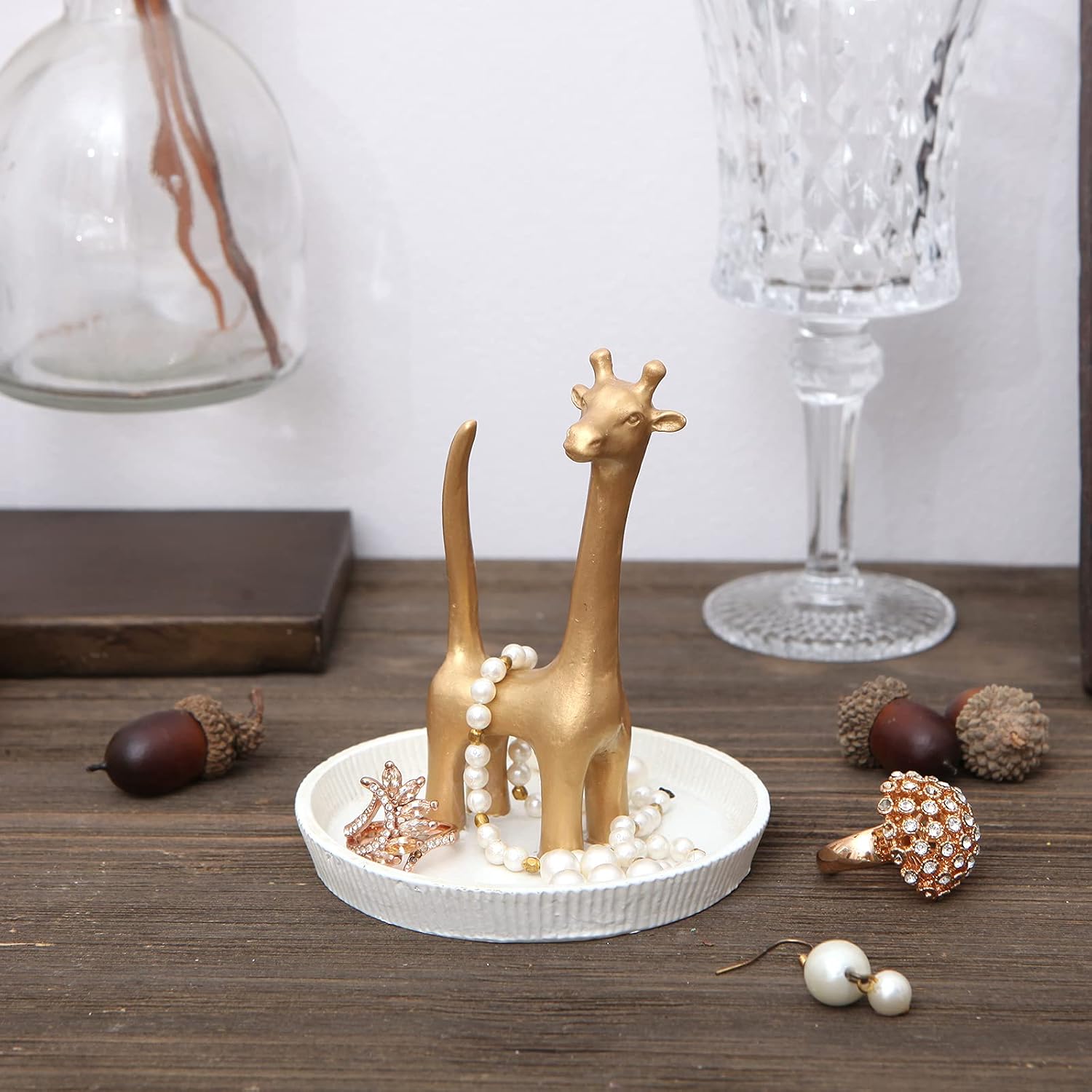 NIKKY HOME Giraffe Ring Holder Metal Earring Organizer Ring Dish Hanging Jewelry Stand Necklace Earring Display with Decorative White Dish Gold and White