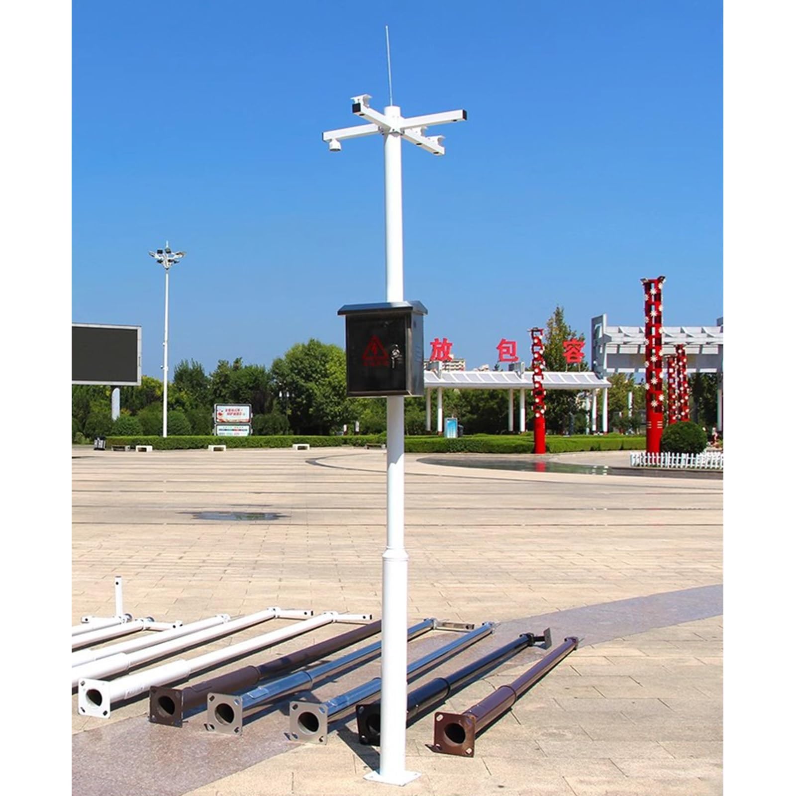 Palo per Telecamera di Sicurezza Supporto Esterno per Telecamera di Sicurezza, Palo di sorveglianza Resistente alle intemperie con parafulmine, per aeroporti/Magazzini/Strade(157.5in/4.0m)