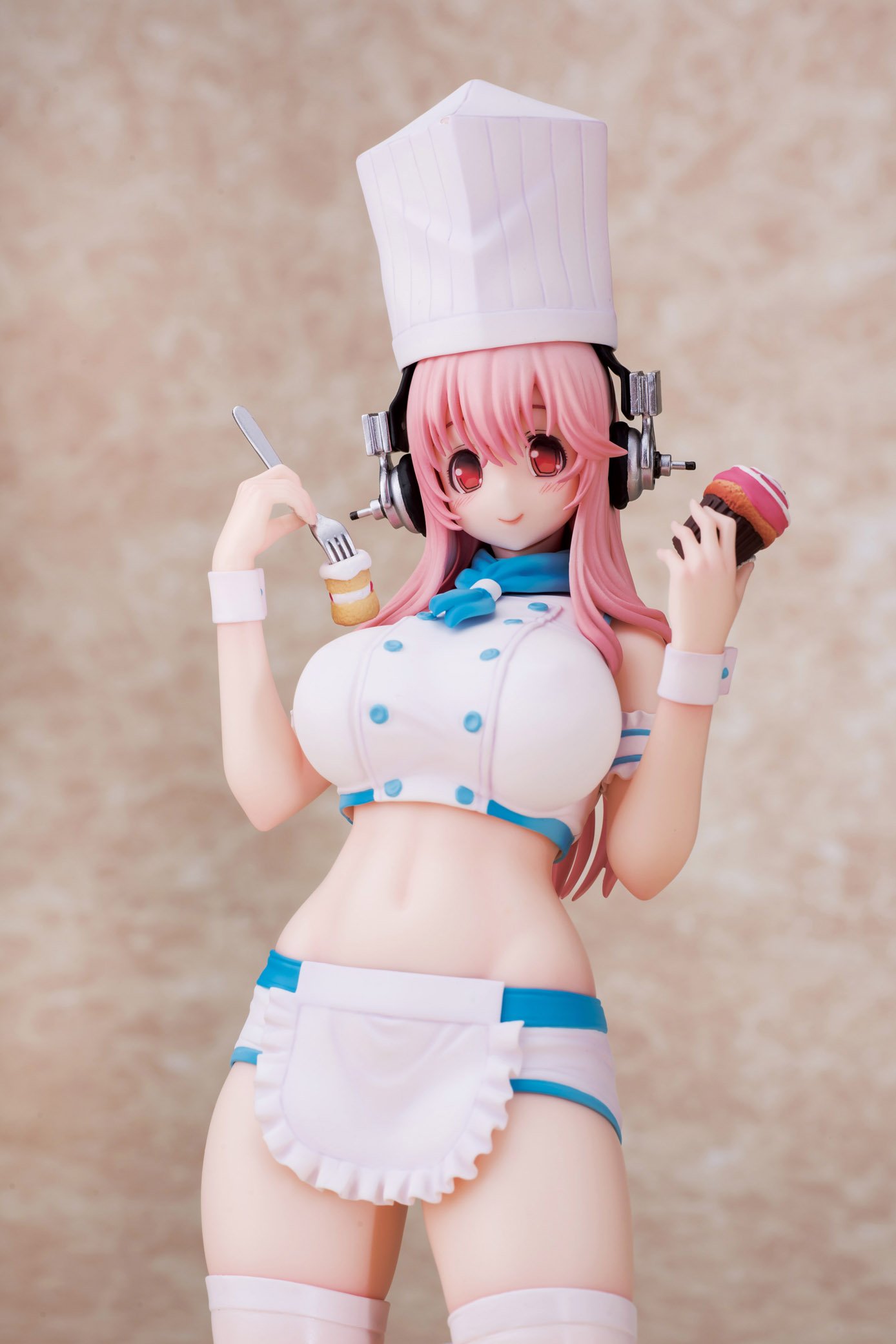 Amazon | すーぱーそに子 生フィギュア パティシエVer. | フィギュア