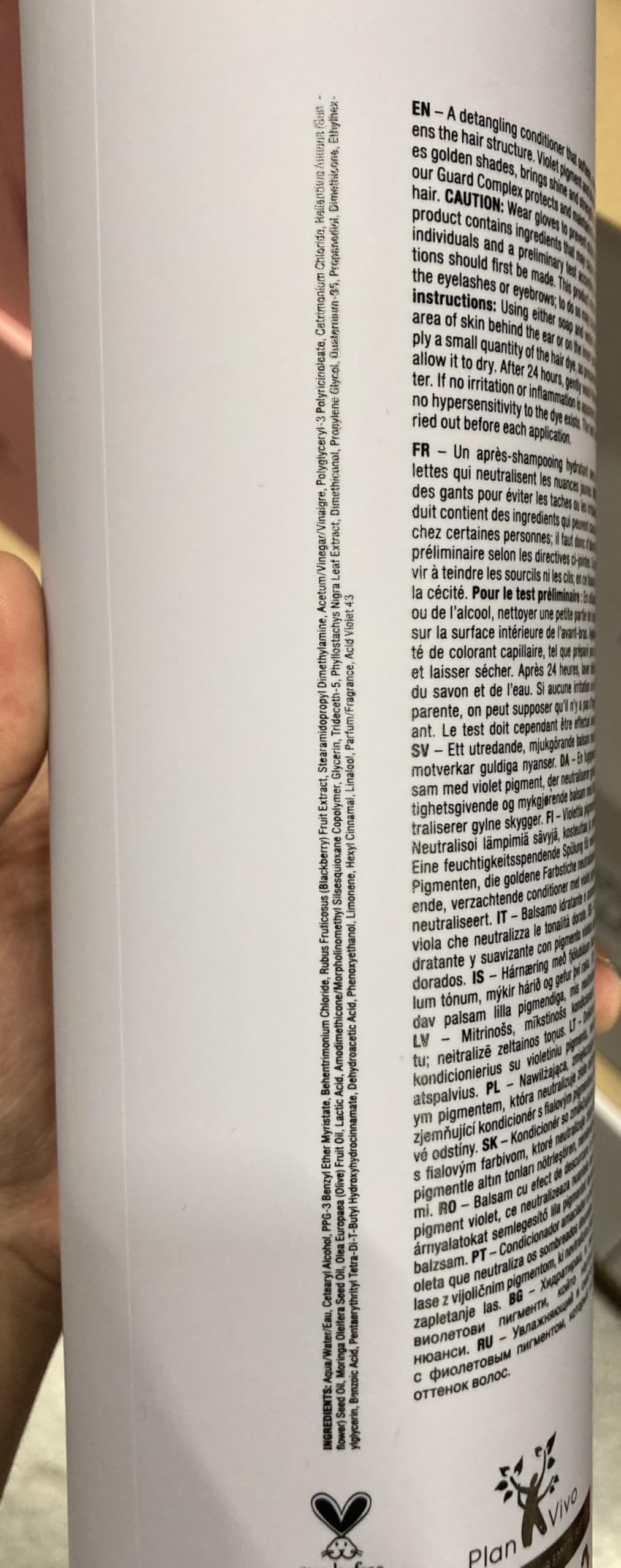 Maria Nila Sheer Silver, Après-Shampooing Argent/Violet, Neutralise les Reflets Jaunes/Dorés Indésirables des Cheveux Blonds, Blancs et Gris, les Pigments Violets Apportent des Tons Froids