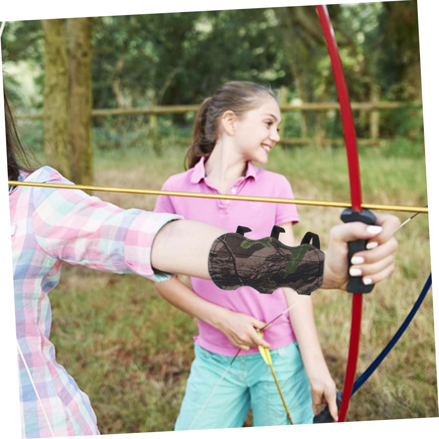 Balacoo Thumb Protector Camouflage Canvas Armband 3-Strap Arm Guard for Arrow Protection Universal Fit Shooting Armguard