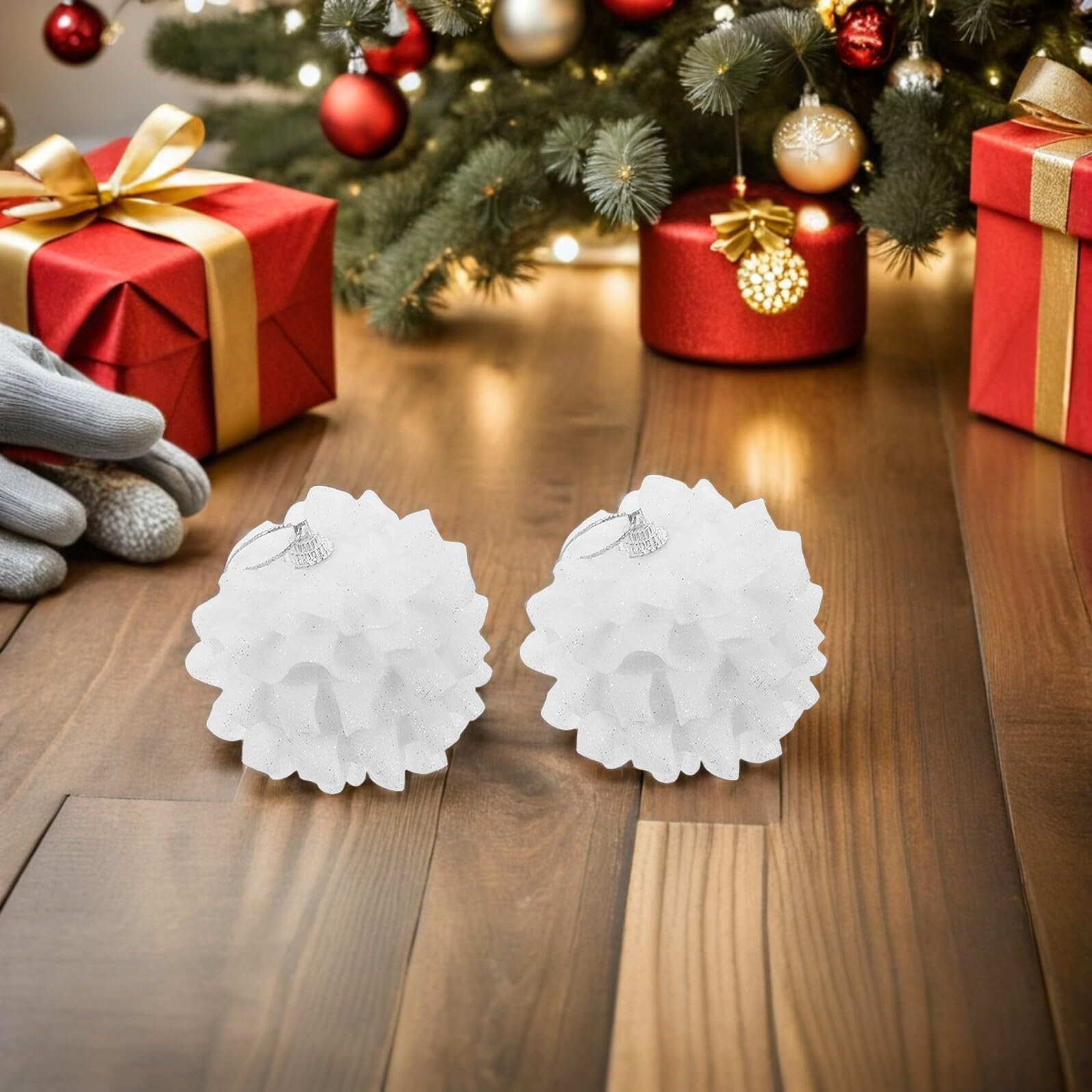 NUOBESTY 12pezzi Palline Bianche per Albero di Natale Ornamenti in Pizzo Infrangibili Mini Palline da Appendere per Decorazioni di Festa Accessori per Albero di Natale