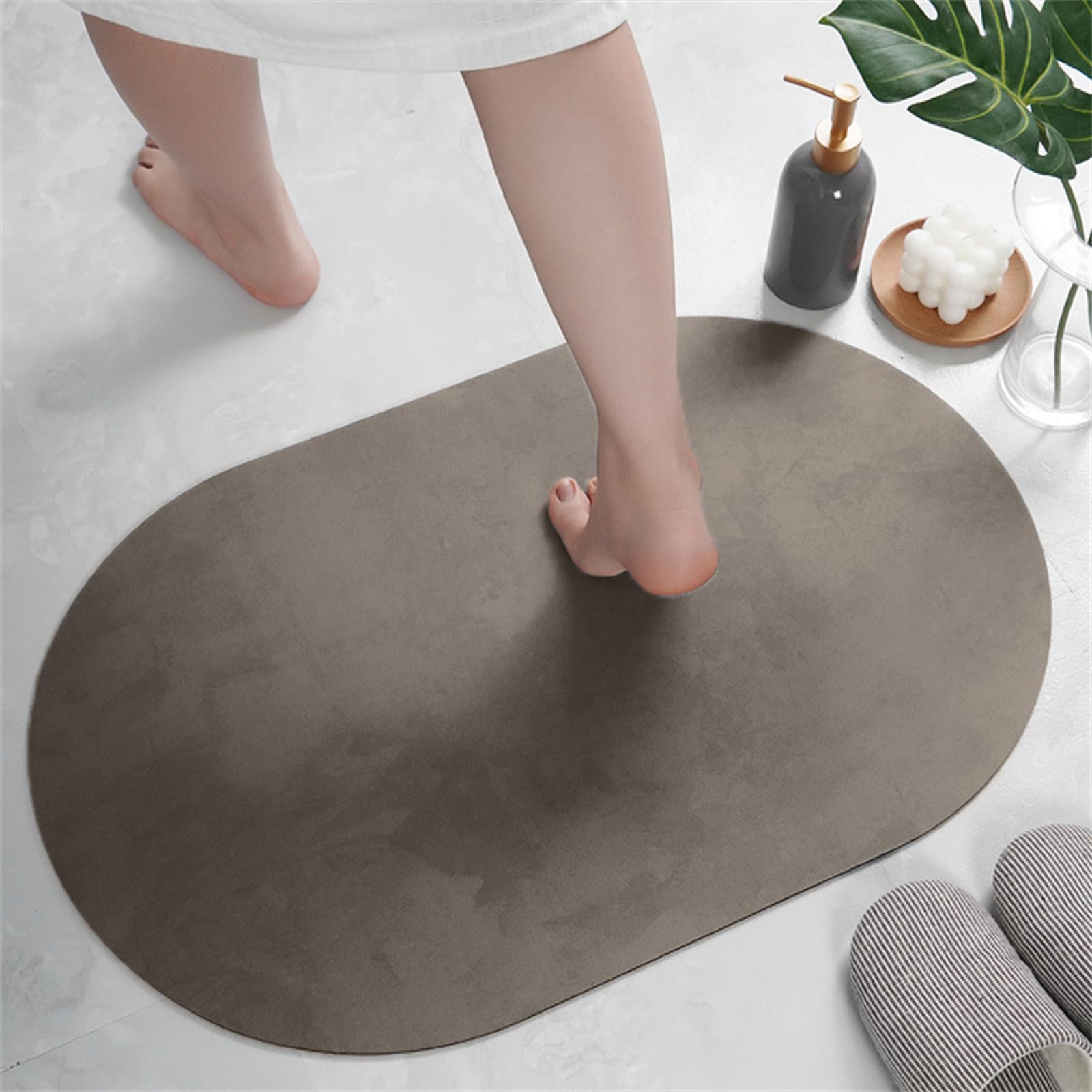 Alfombra bañera antideslizante para proteger el suelo de la cocina y el baño con secado rápido