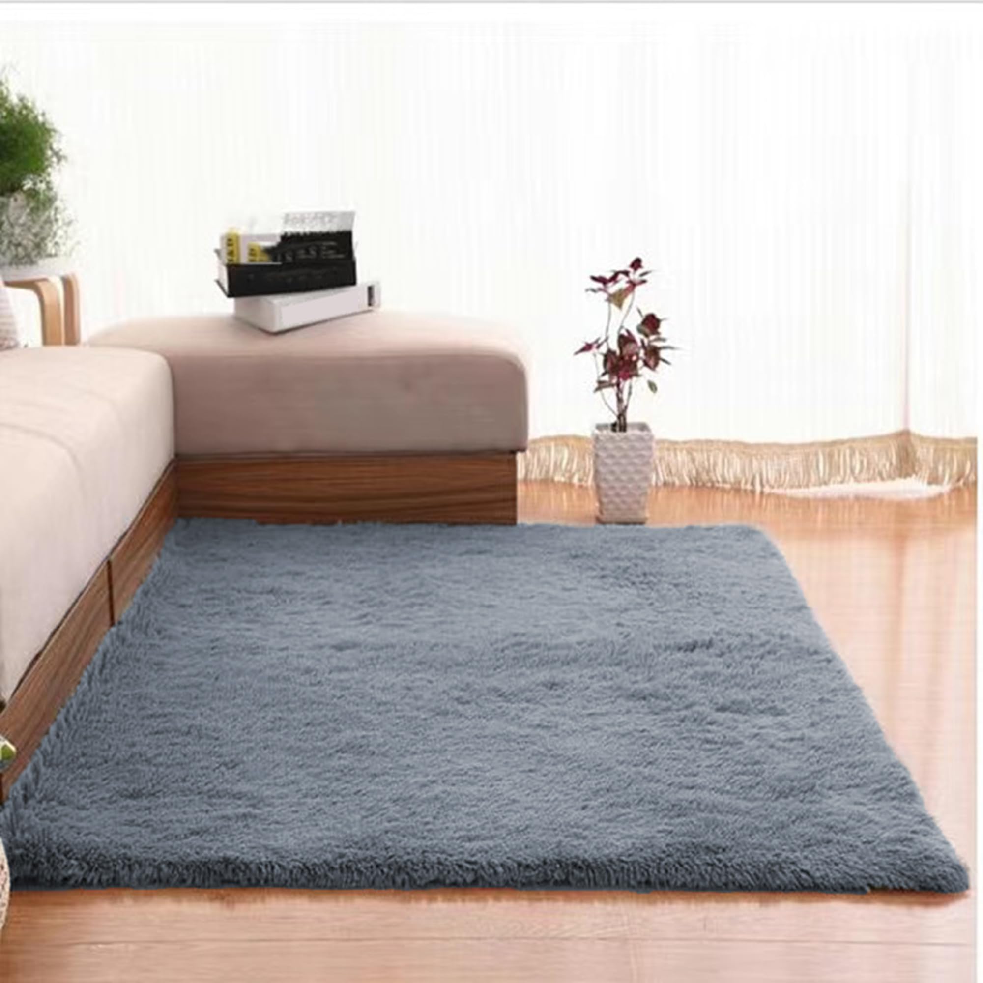 Tapis à poils longs antidérapant fini les glissades et tapis sales