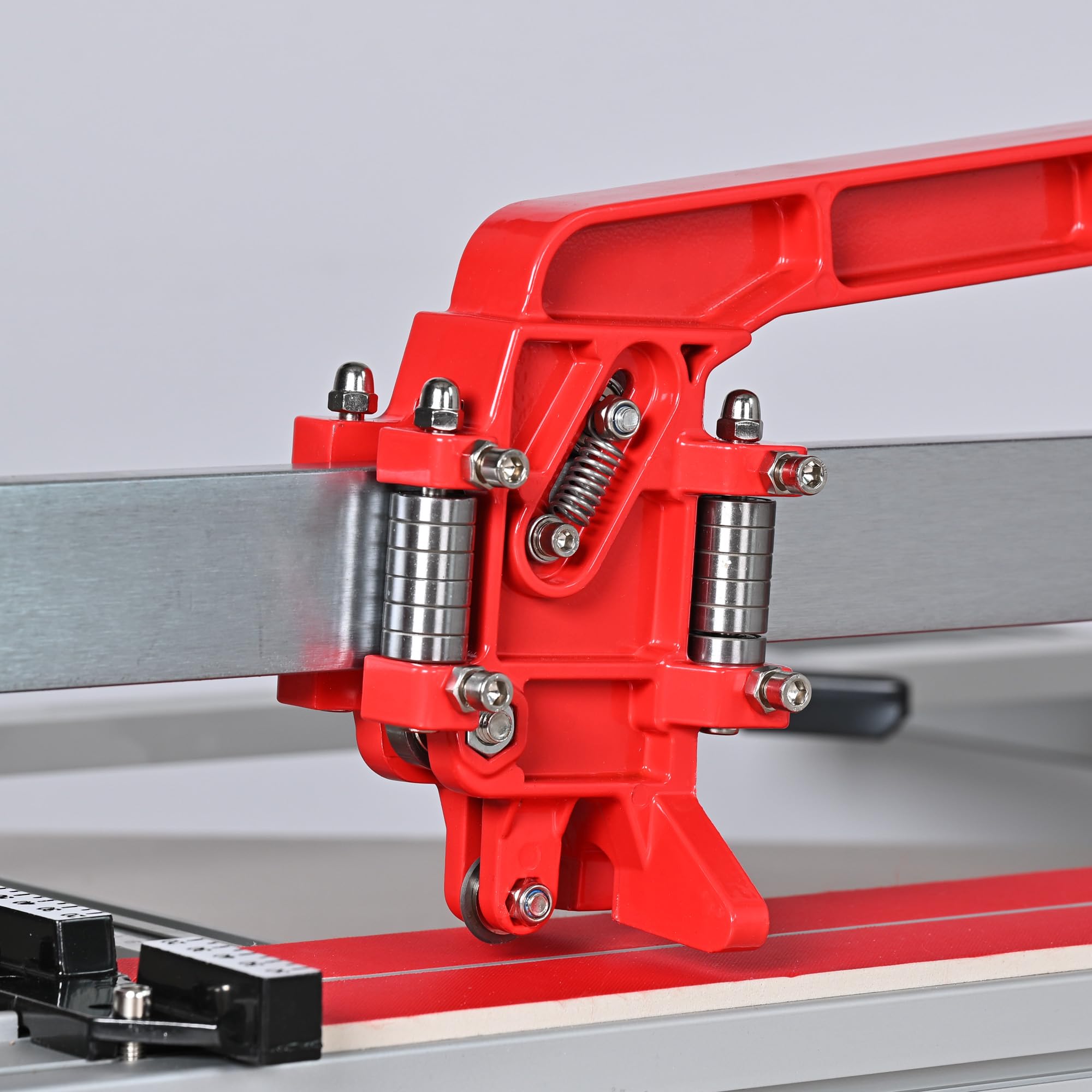 Cortador manual de azulejos de porcelana de cerámica de 1200 mm con guía deslizante, base de aluminio profesional resistente, escala de medición ajustable, rojo y plateado R2823T120 (48 pulgadas