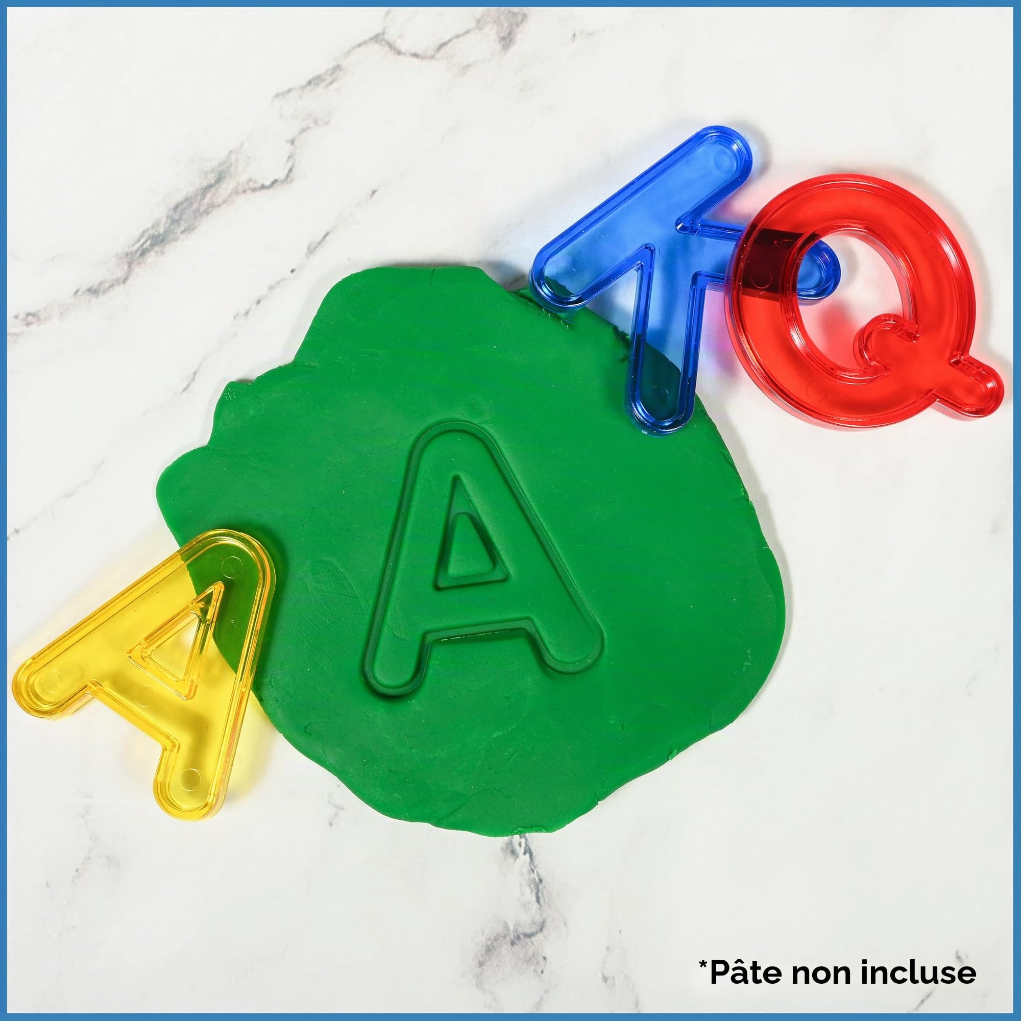 edx Education Lot de lettres et chiffres transparents – Mini bocal – Lettres et chiffres en plastique – Accessoire de boîte à lumière – Jeu sensoriel