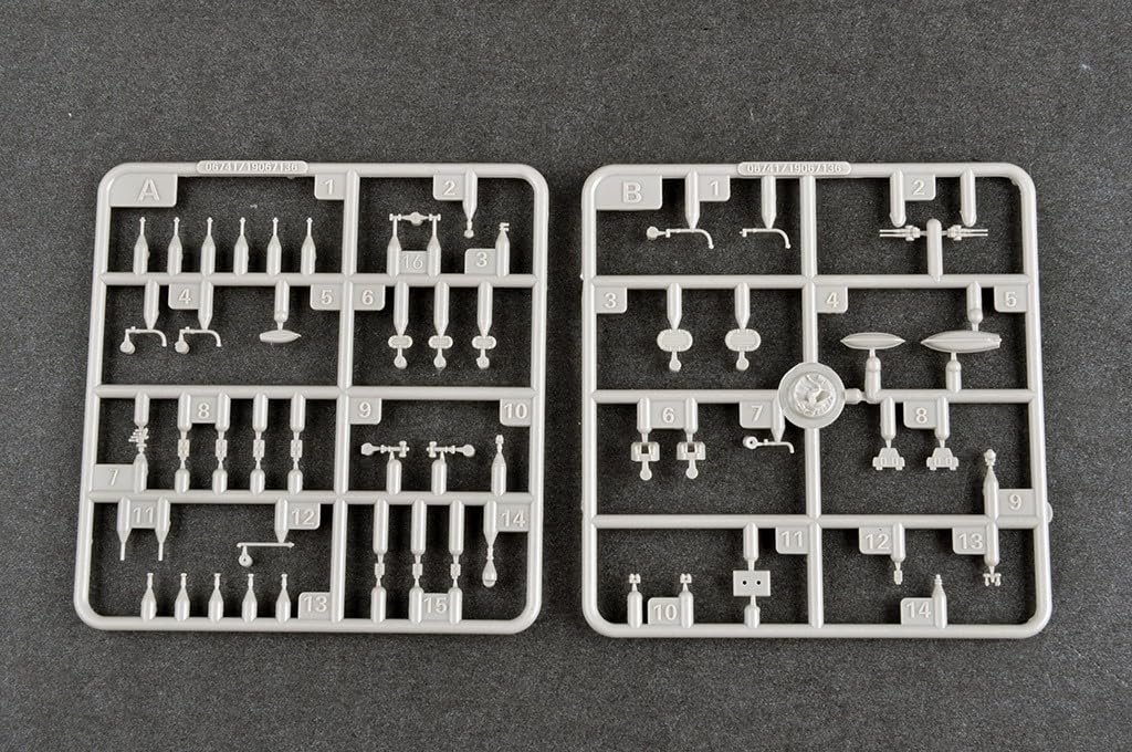 Amazon | トランペッター 1/700 イギリス海軍 軽巡洋艦 HMSカルカッタ