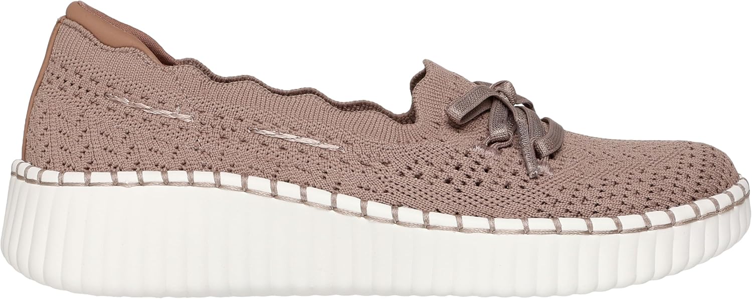 Skechers Women's Wilshire BLVD Knit Sail Sneakers