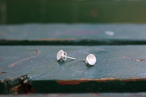 Vista 51 de Sterling Silver Black Onyx Handmade Round Stud Earrings for Women & Men - 9mm Black Onyx Cabochon