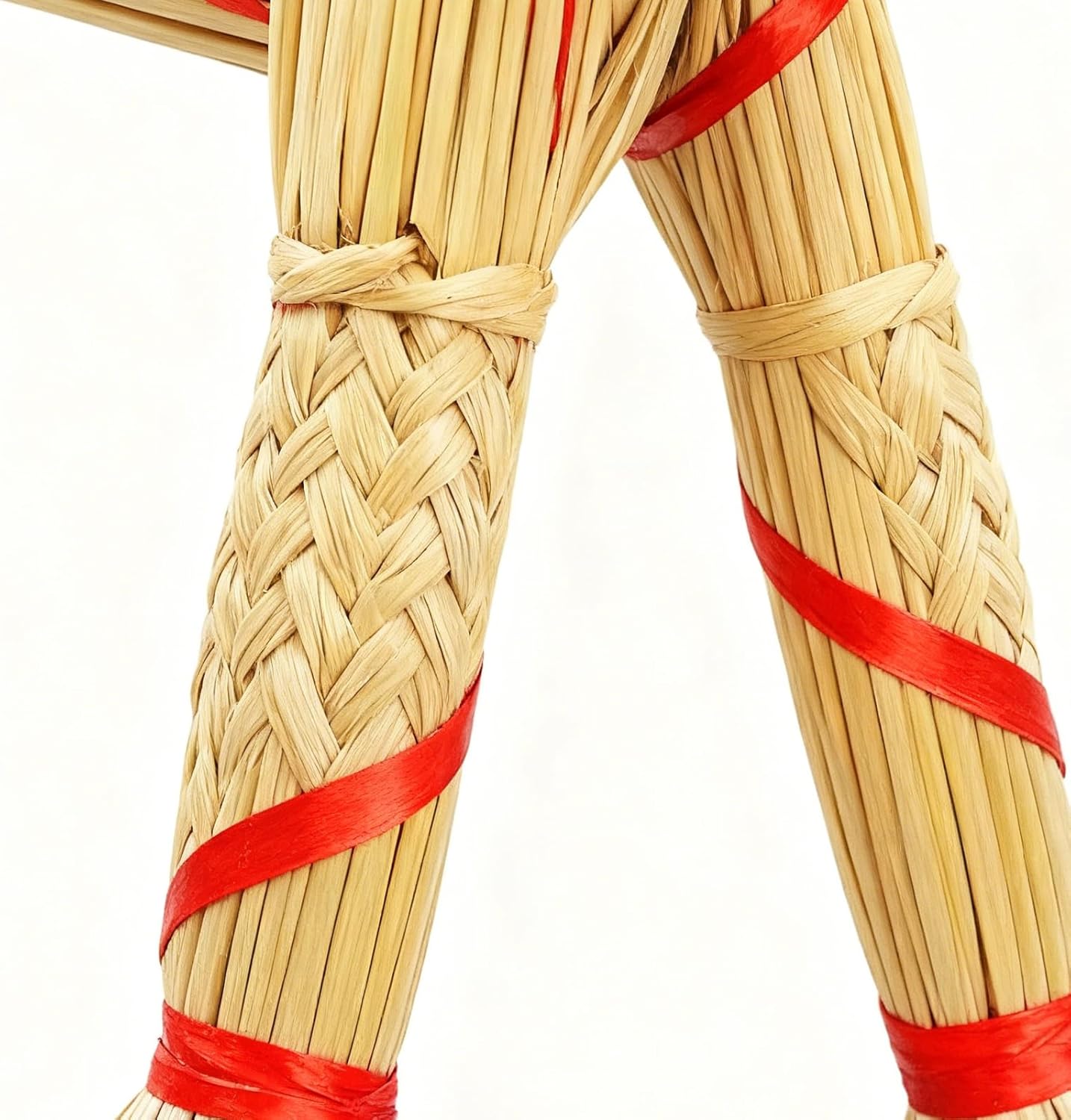 Swedish Holiday Figurine - Straw Yule Goat, Festive Christmas Ornament with Rustic Design, Seasonal Decor for Desk, Shelf, Home, Patio, Office, Party Celebration, Indoor Outdoor Use