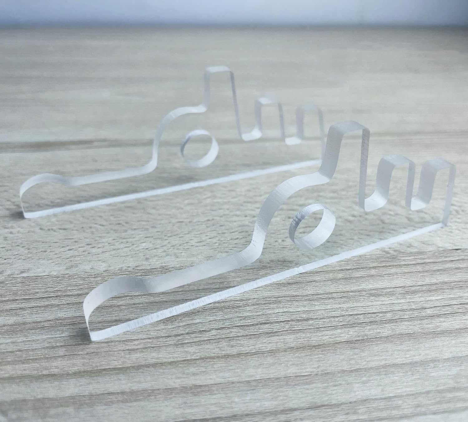Acrylic Neon Sign Stand for Desk, 10° Tilt & 2-Level Height Adjustment, Desktop Neon Base, Fits Most Neon Signs (Transparent-Circle)