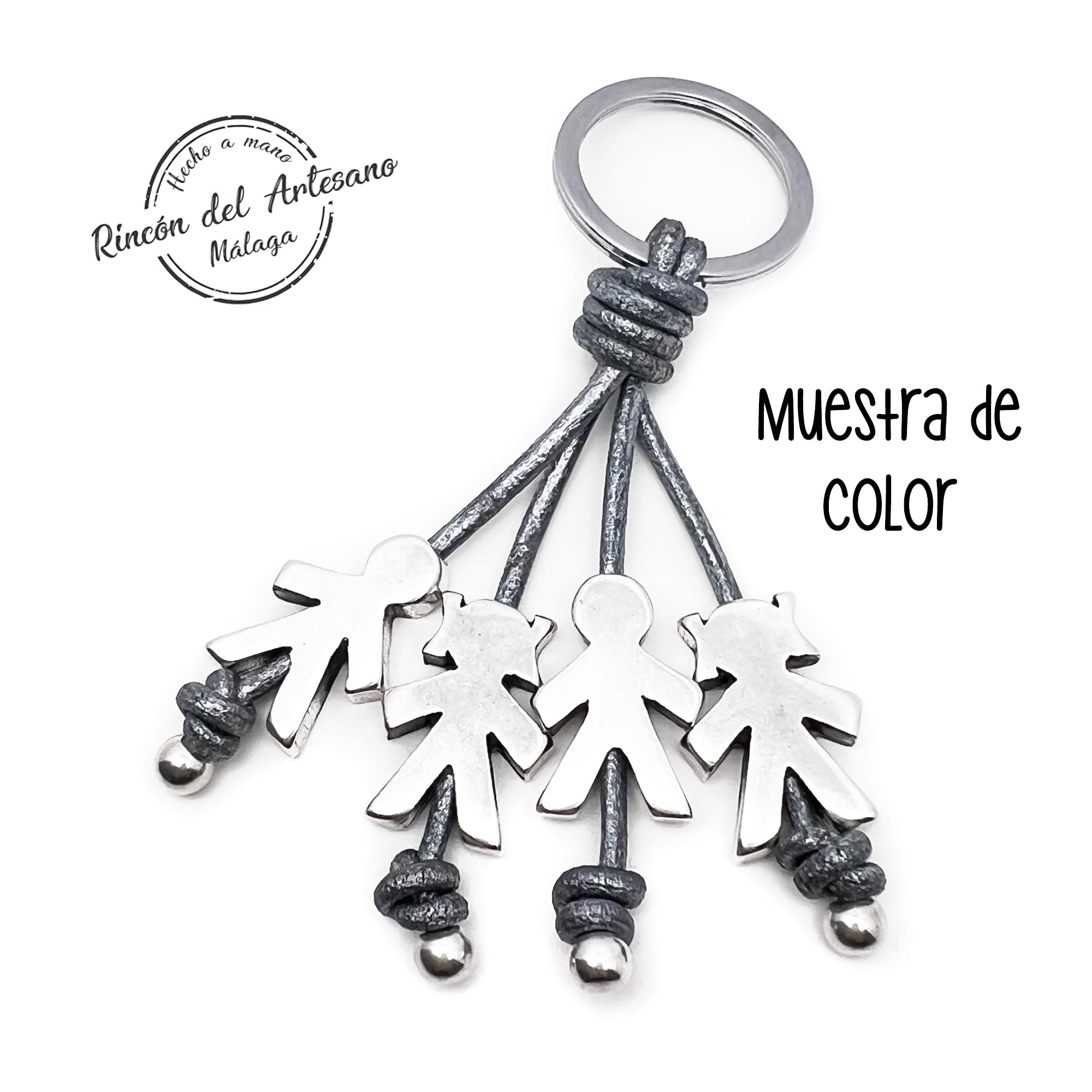 Llavero Niños Personalizado con Nombres, Fabricado en Zamak Baño Plata-Cuero Nacional. Regalo Día del Padre Regalo día de la Madre. Modelo Niños V