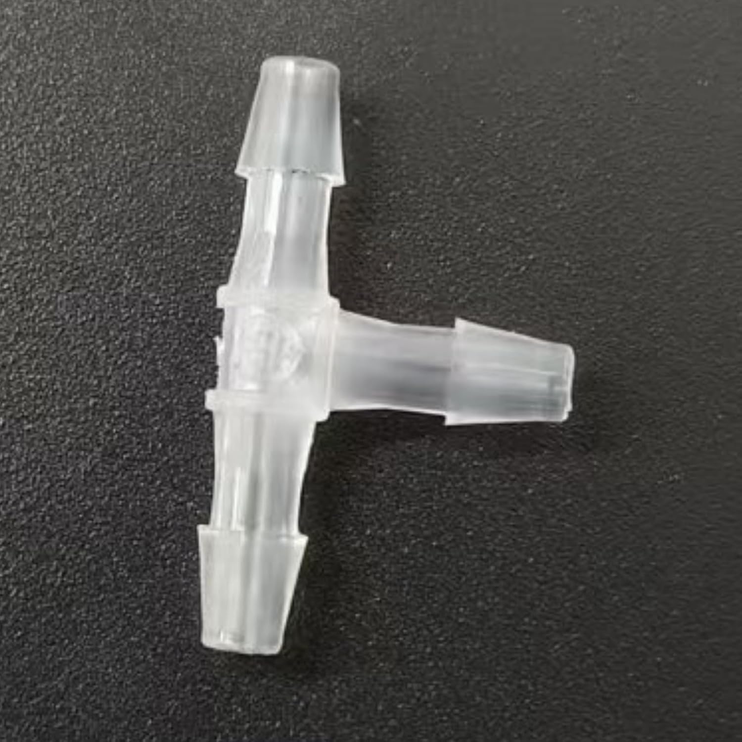3 Way Tee Connector Equal Barbed T-Fitting 3 Way Hose Barb Adapter for Laboratory Biochemical Analytical Instruments Food Machinery Aquarium Equipment 100pc/pk (3.2mm 1/8'' Cir)