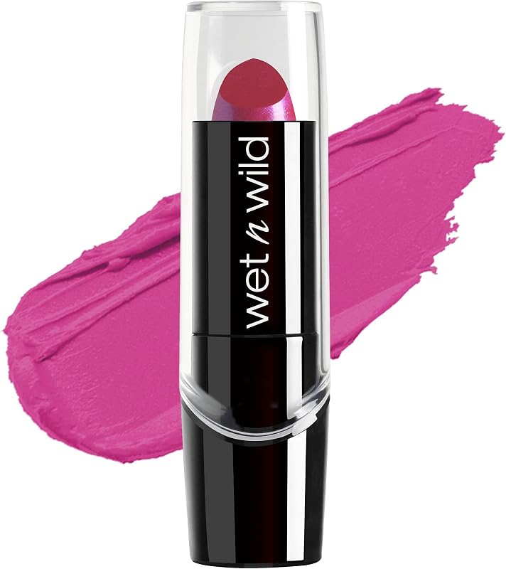 Lápiz labial Wet n Wild con acabado de seda, color de labios rico e hidratante, formulado con vitaminas A, E y macadamia para una máxima hidratación, libre de crueldad animal y vegano, fucsia con perla azul
