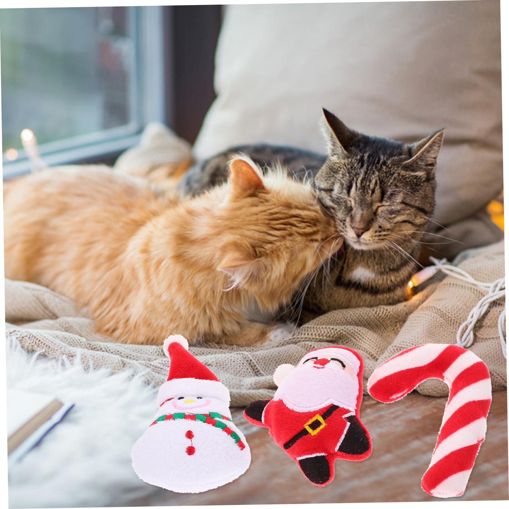 Yardwe 6 Pcs Christmas Catnip Toys, Plush Chew Toy Snowman Candy Cane Design for Stimulating Play and Biting - Image 2
