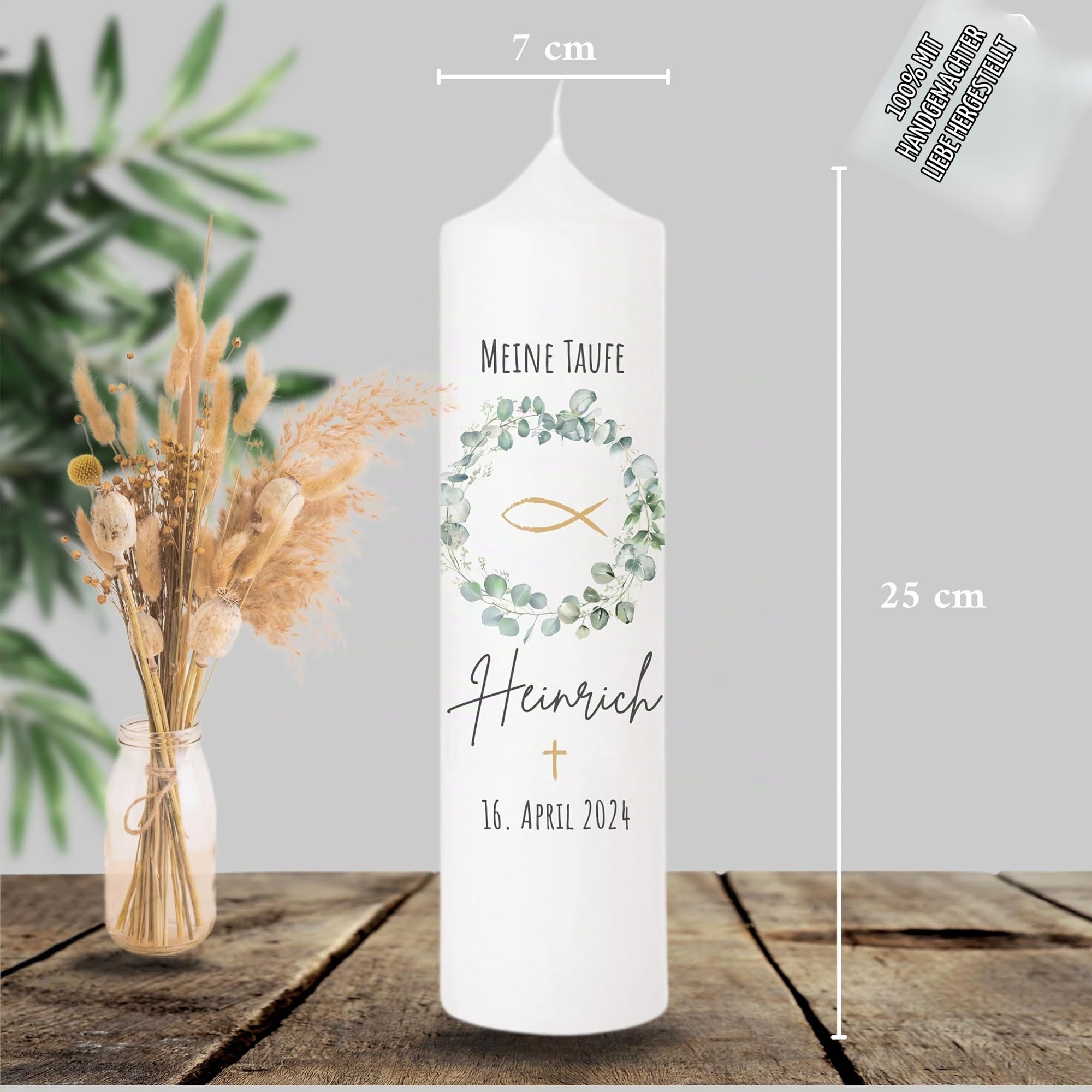 VILLA ROSA LOTTA - Personalisierbare Taufkerze Kommunionkerze "Heinrich" mit Wunschdaten und Rückseite I Blumen Kranz Motiv I 25 cm x 7 cm I Taufkerzen für Jungen und Mädchen I Farbe elfenbein weiß