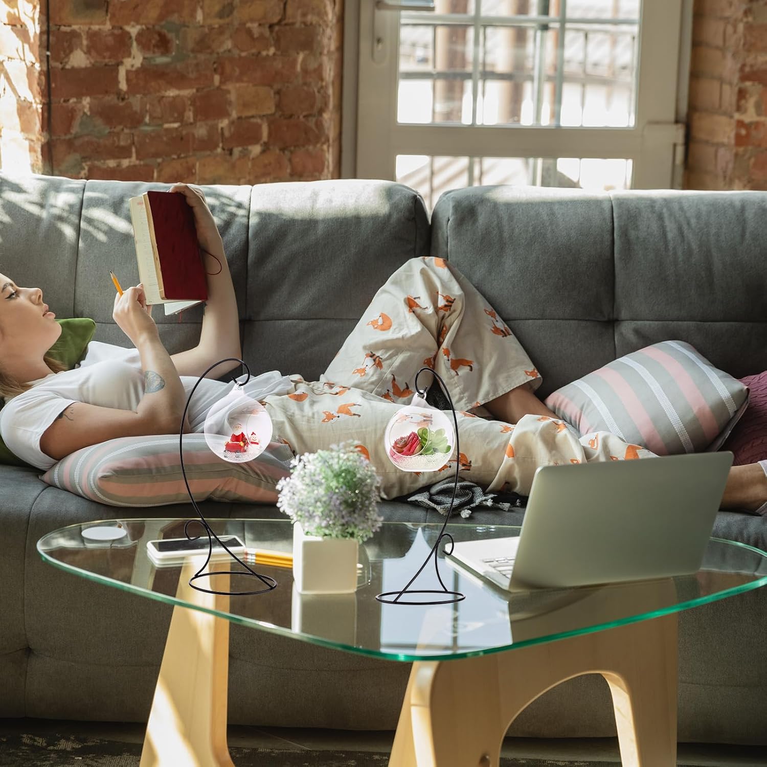 Tandefio 16 Pcs13''Ornament Holder Display Stand Bulk Black Iron Hanging Stand Rack Hook Display Holder Ornament for Glass Globe Air Plant Terrarium Witch Ball Home Wedding