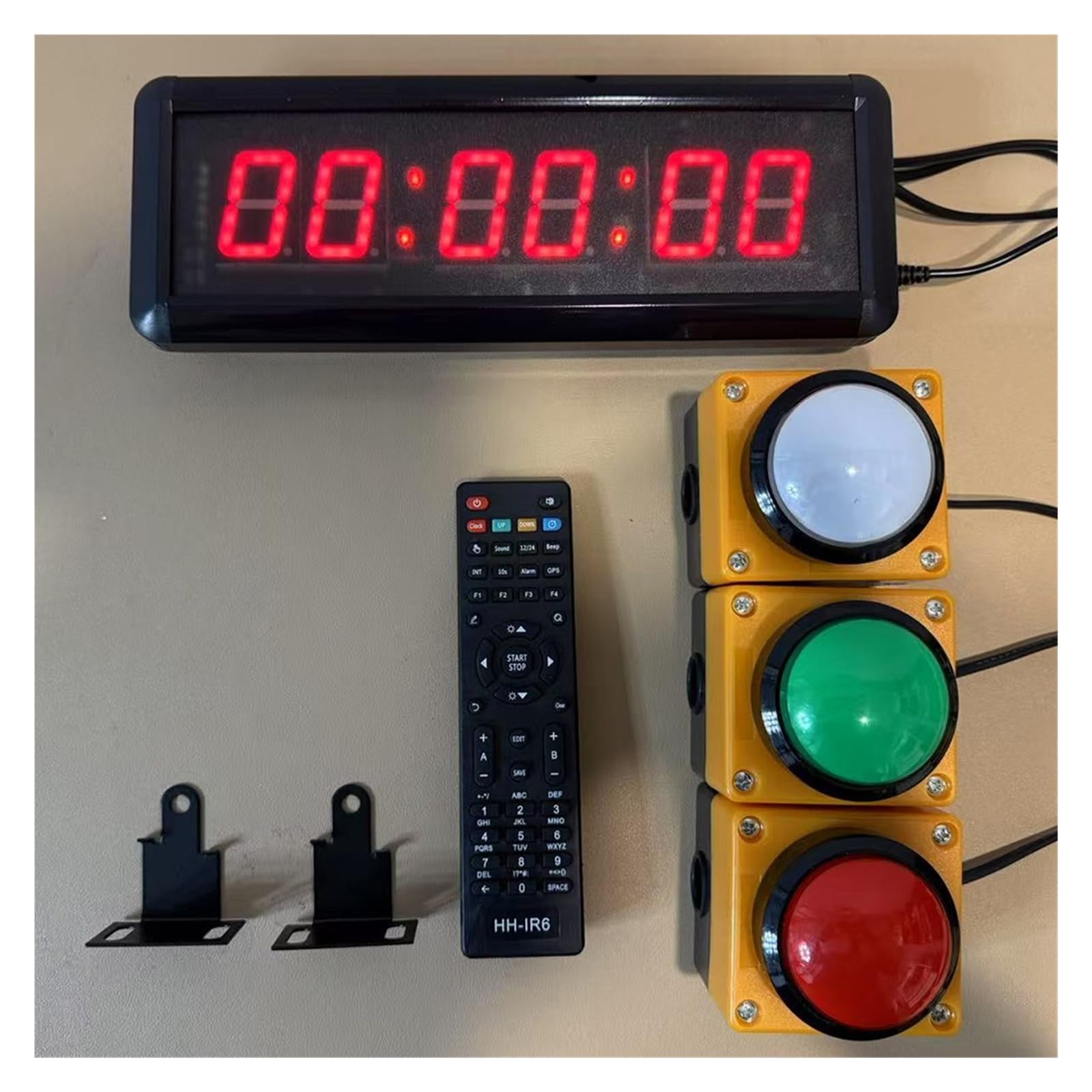 Contador de cuenta atrás del cronómetro del temporizador deportivo Digital LED multiusos de 1,5 pulgadas for competiciones Control sencillo(Three 10CM buttons)