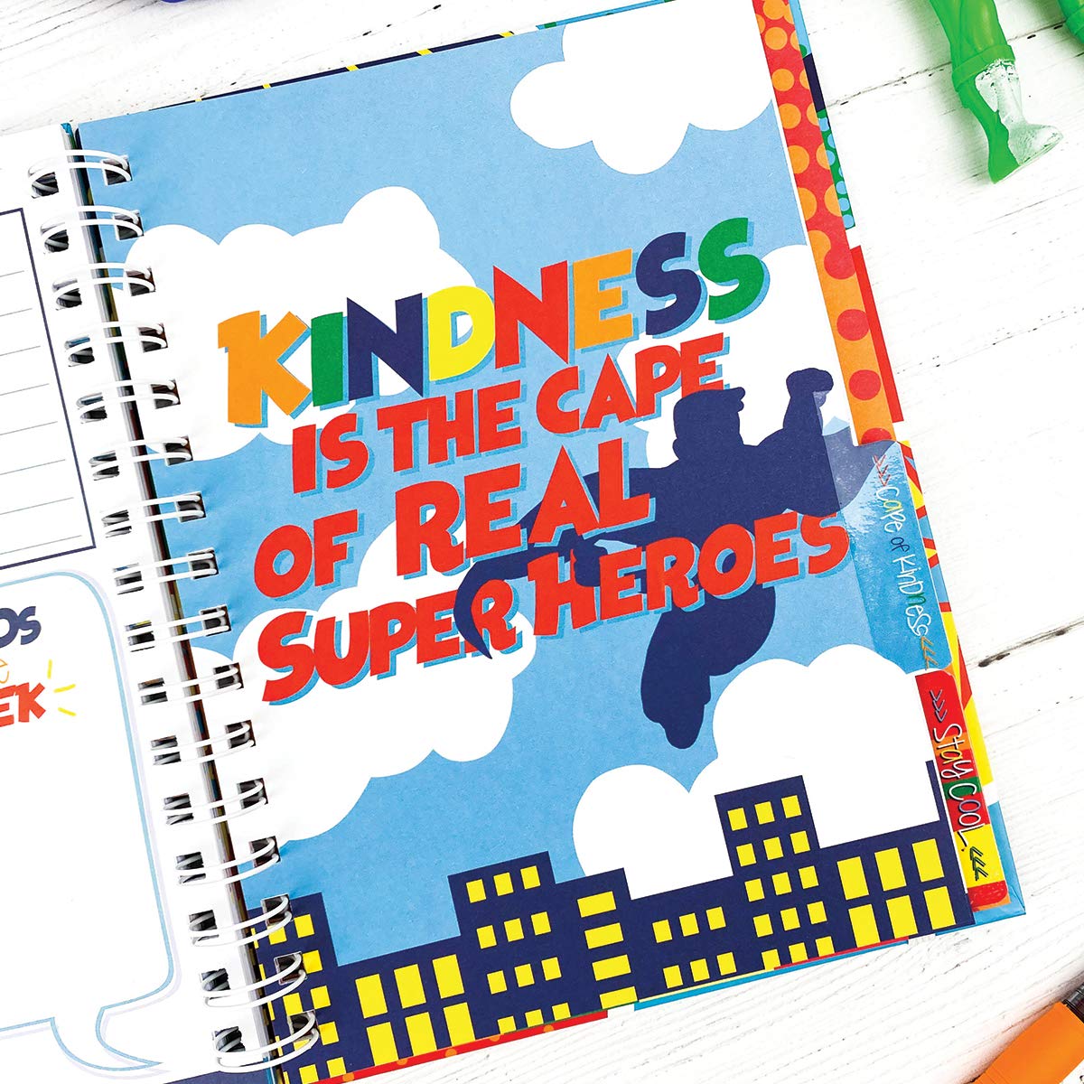 Denise Albright Gratitude Finder® - Diario de 52 semanas sin fecha para niños con 177 calcomanías totalmente geniales ilustradas a mano (Super Kiddo)