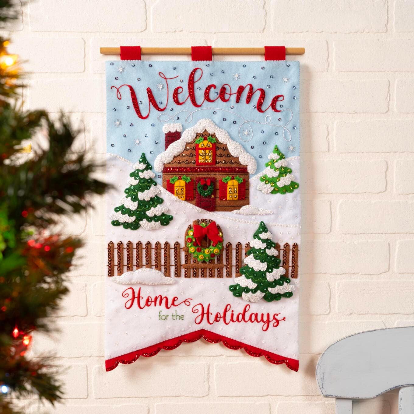 Bucilla Felt Applique Wall Hanging Kit, Home for The Holidays, Perfect for DIY Arts and Crafts, 89579E