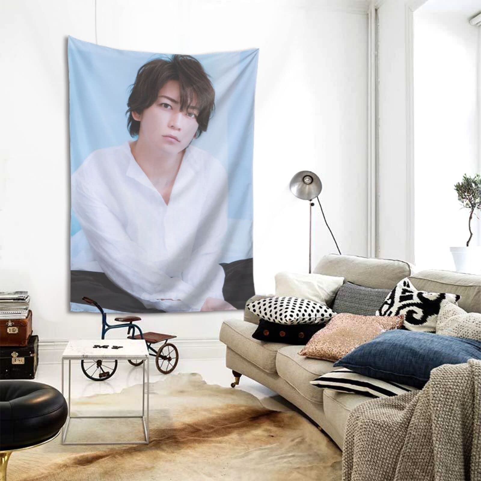 Amazon.co.jp: 亀梨和也(1) タペストリー 壁掛け布 アート装飾 布
