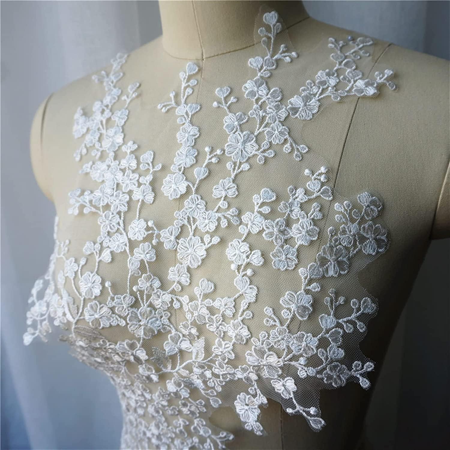 Lace Applique Floral Embroidery Sew On Patch for Wedding Dress White Embroidered Flower 30x59cm