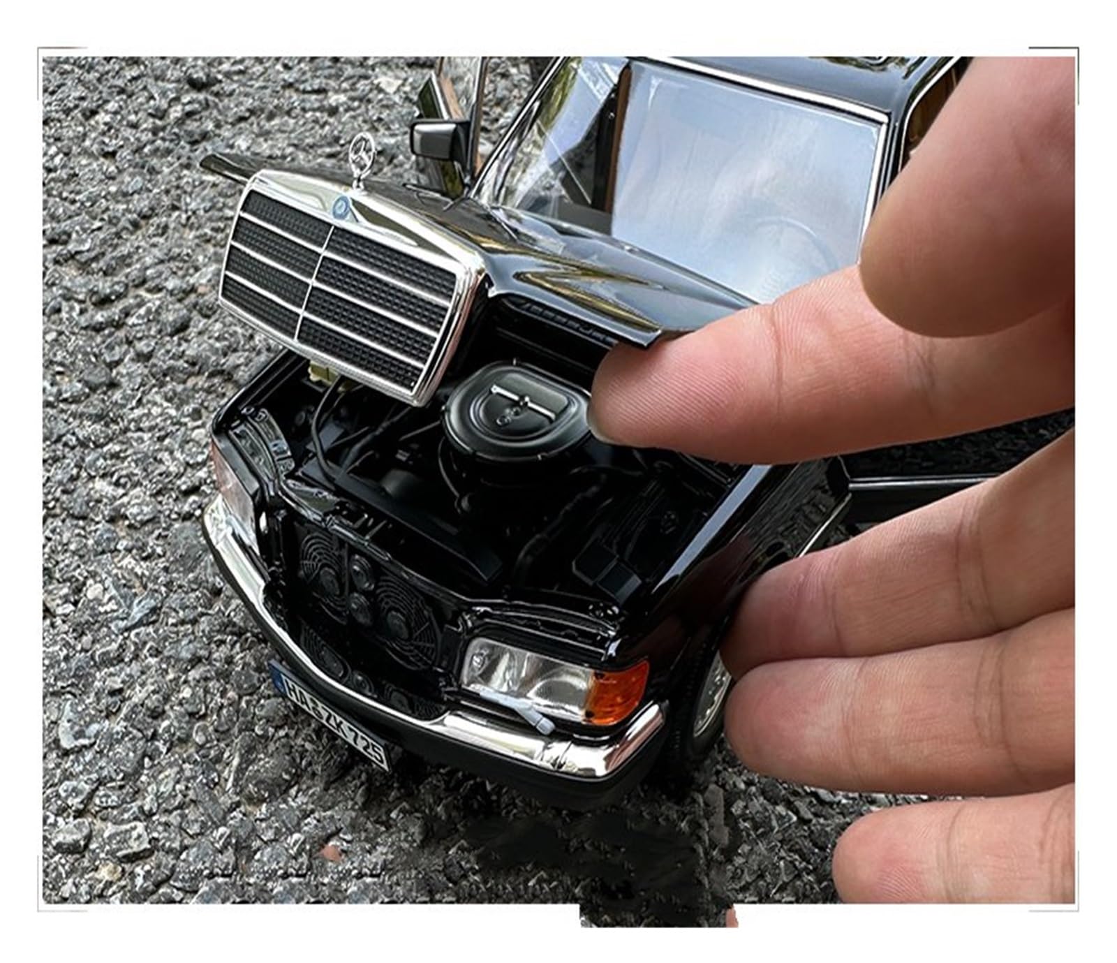 Amazon.co.jp: ミニカー スケールモデルカー 1:18 メルセデスベンツ