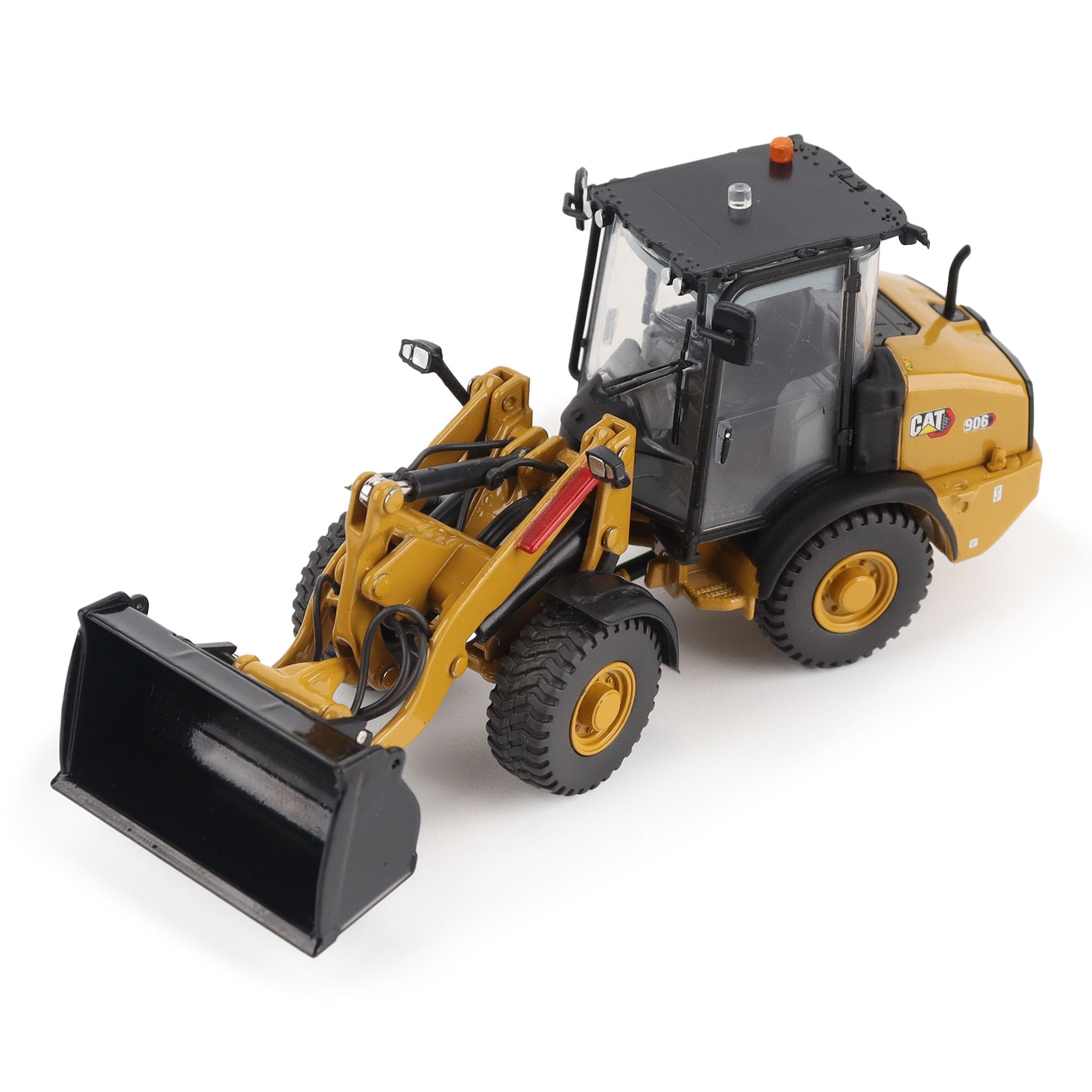 CAT 906 コンパクト 電動 ホイールローダー (1/50) ミニチュア Amazon.co.jp: ダイキャストマスター 1/50 キャタピラー CAT 906