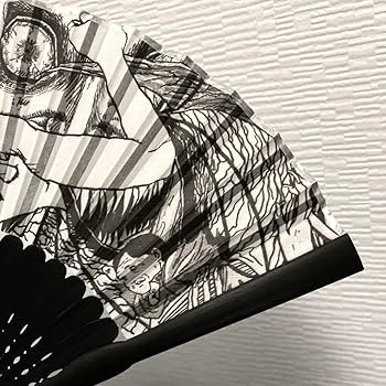 伊藤 Amazon.co.jp: 伊藤潤二展 絵絹扇子 せんす 恐怖 箱付き : おもちゃ