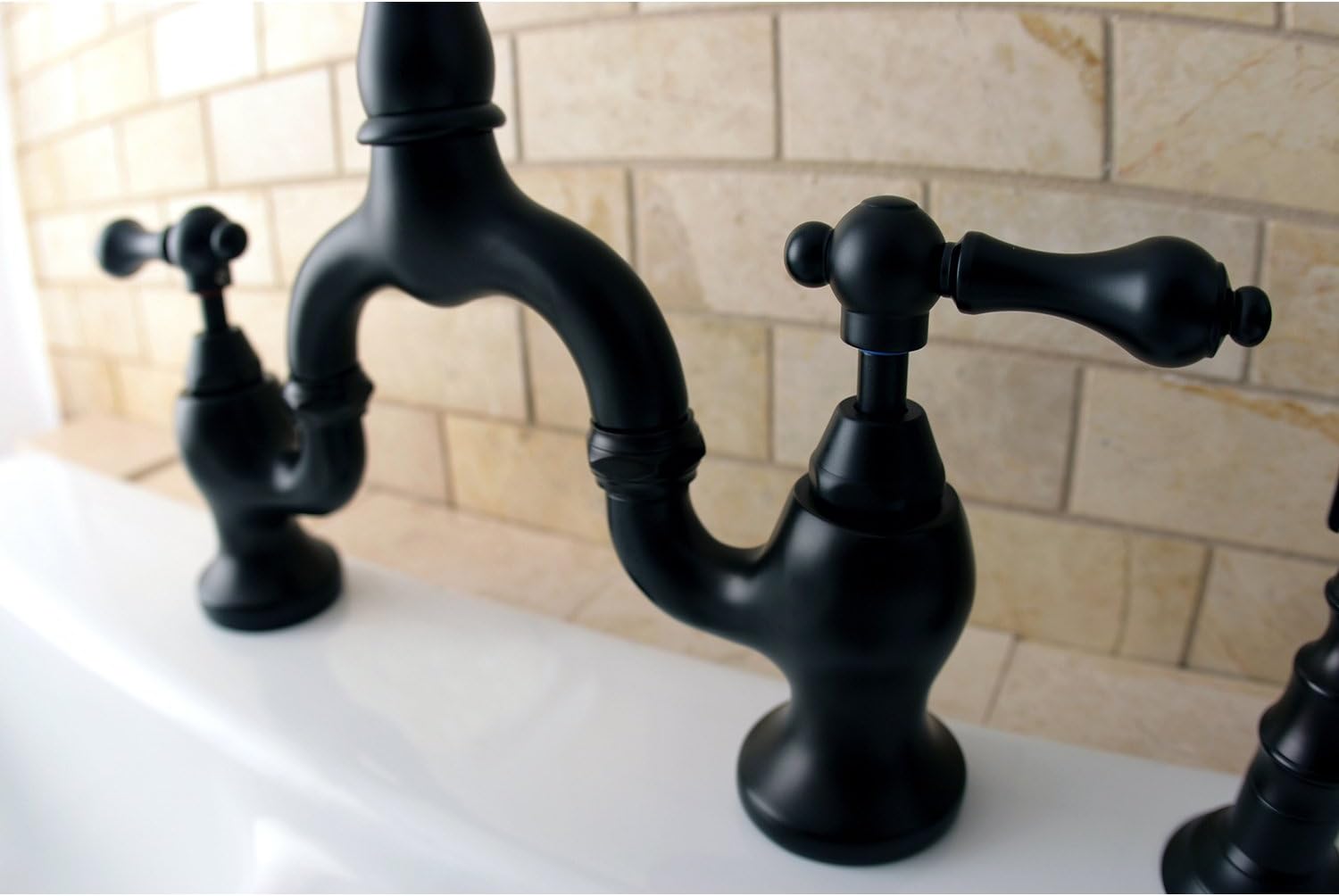 Kingston Brass KS7755ALBS English Country Bridge Kitchen Faucet, Oil-Rubbed Bronze, 8 x 8.25 x 14.5